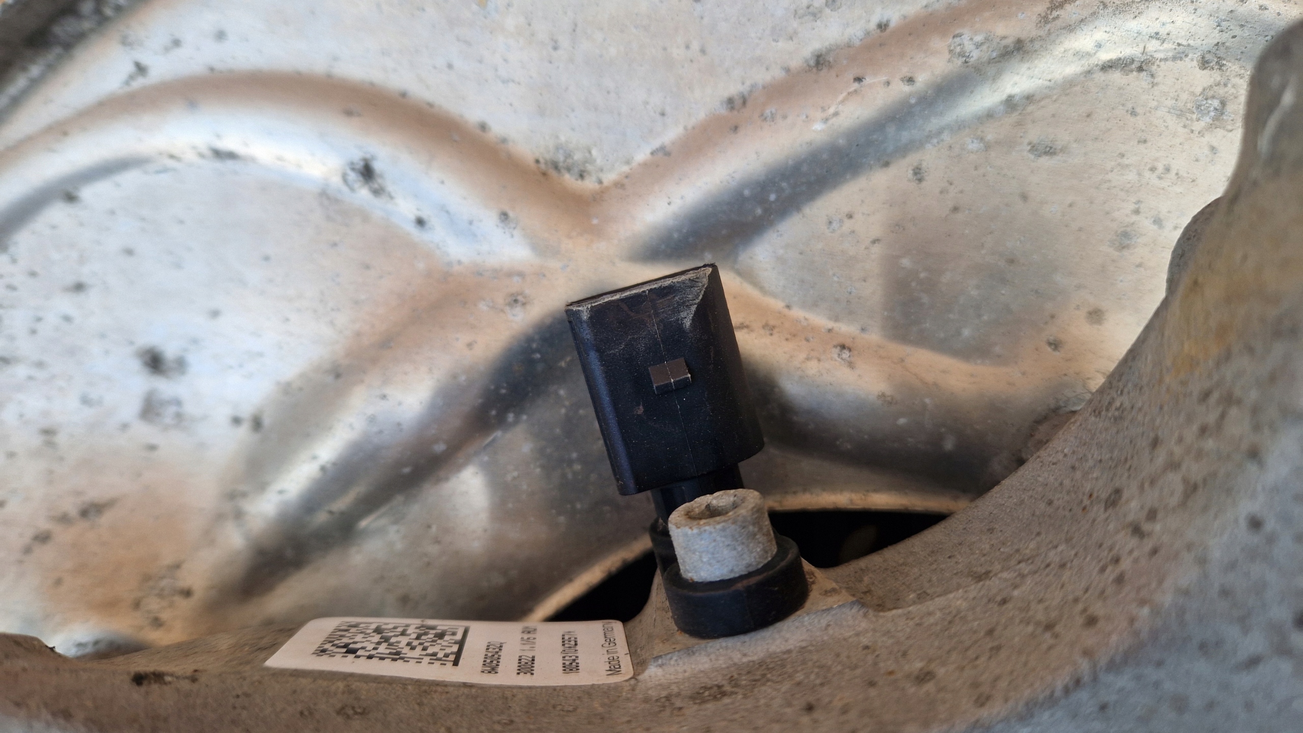 swing disc rear part right AUDI A4 B9 LIFT AUDI A5 8W0505436AA