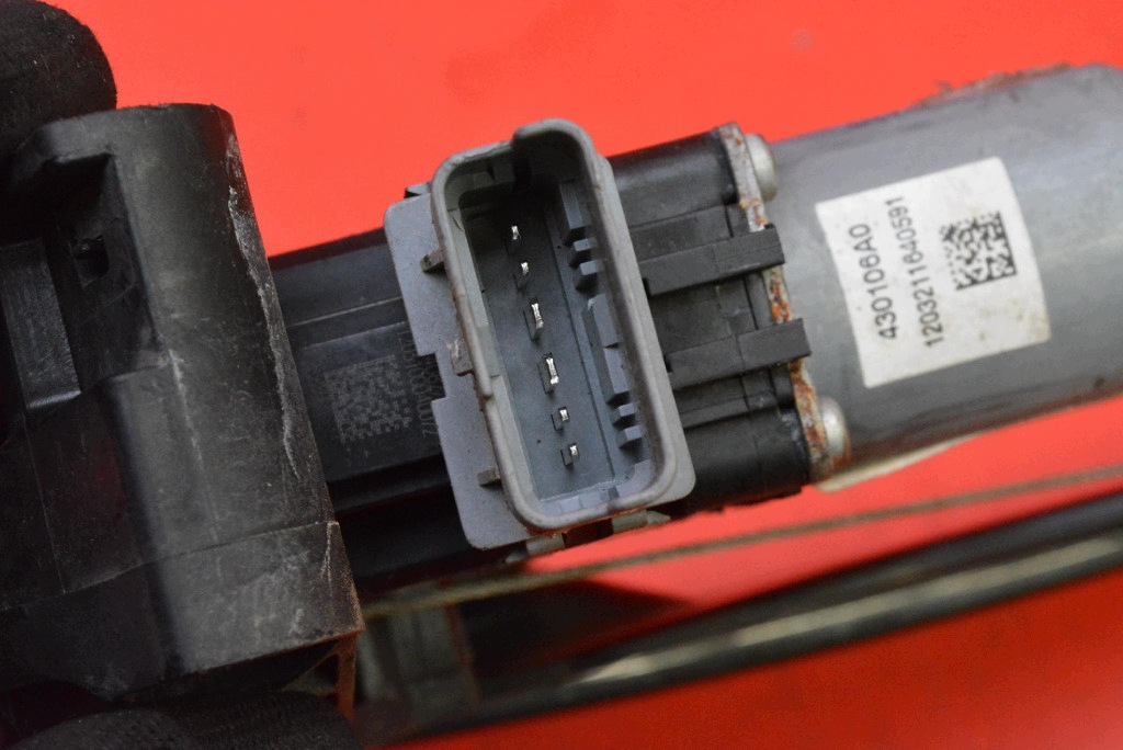 window regulator left front EU 9802582080 CITROEN DS5 12-15