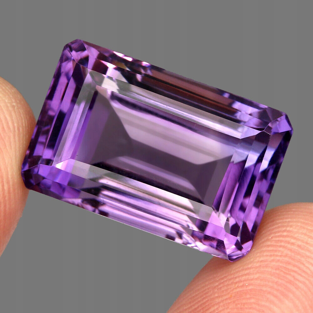 Přírodní kámen ametyst 31.59ct Vvs