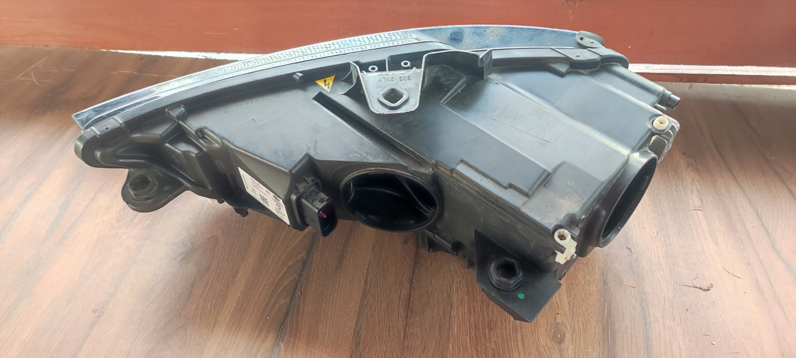 фара Audi A3 8V0