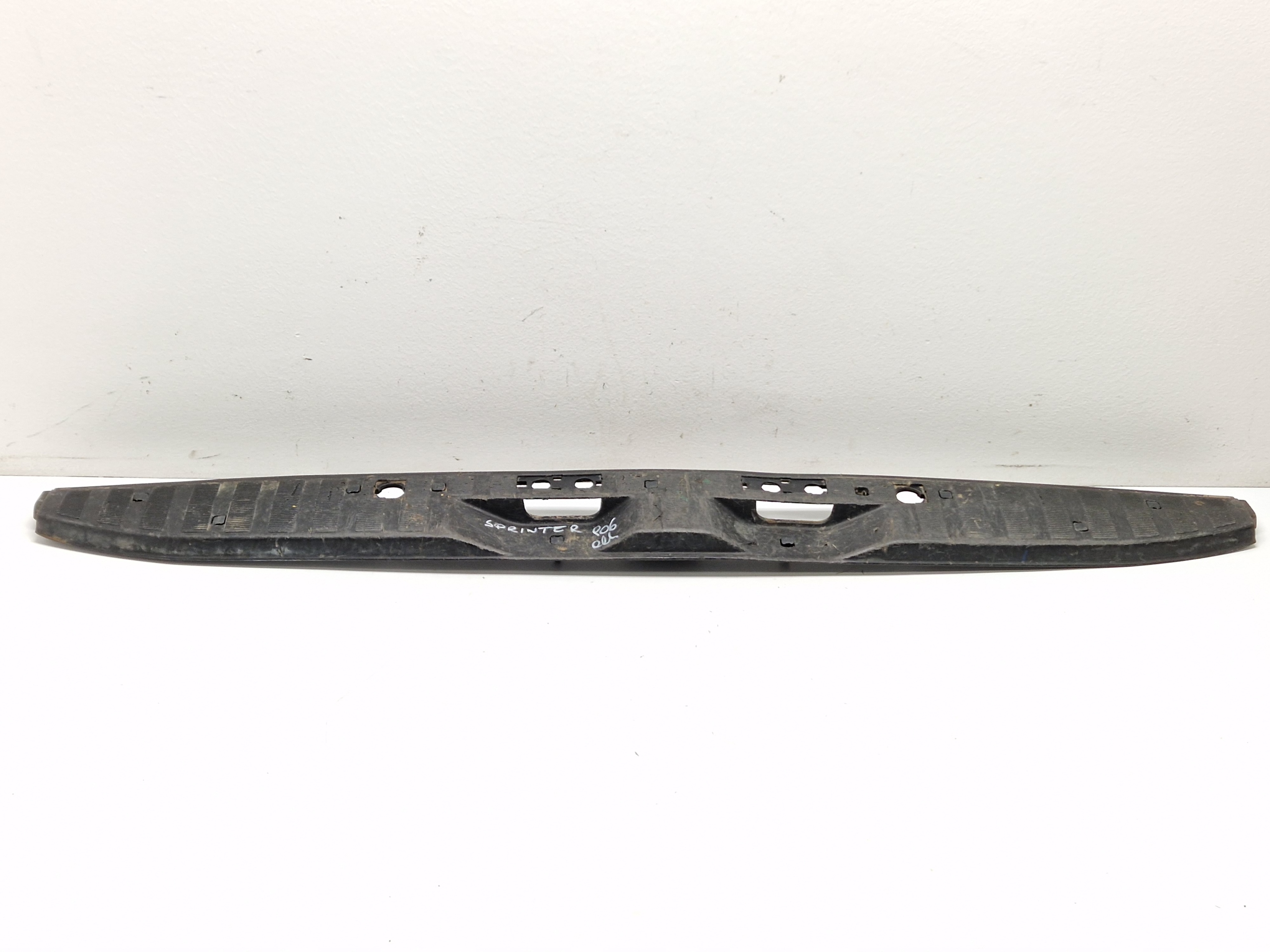 SPRINTER W906 NAKŁADKA LISTWA BAGAŻNIKA DRZWI PROG