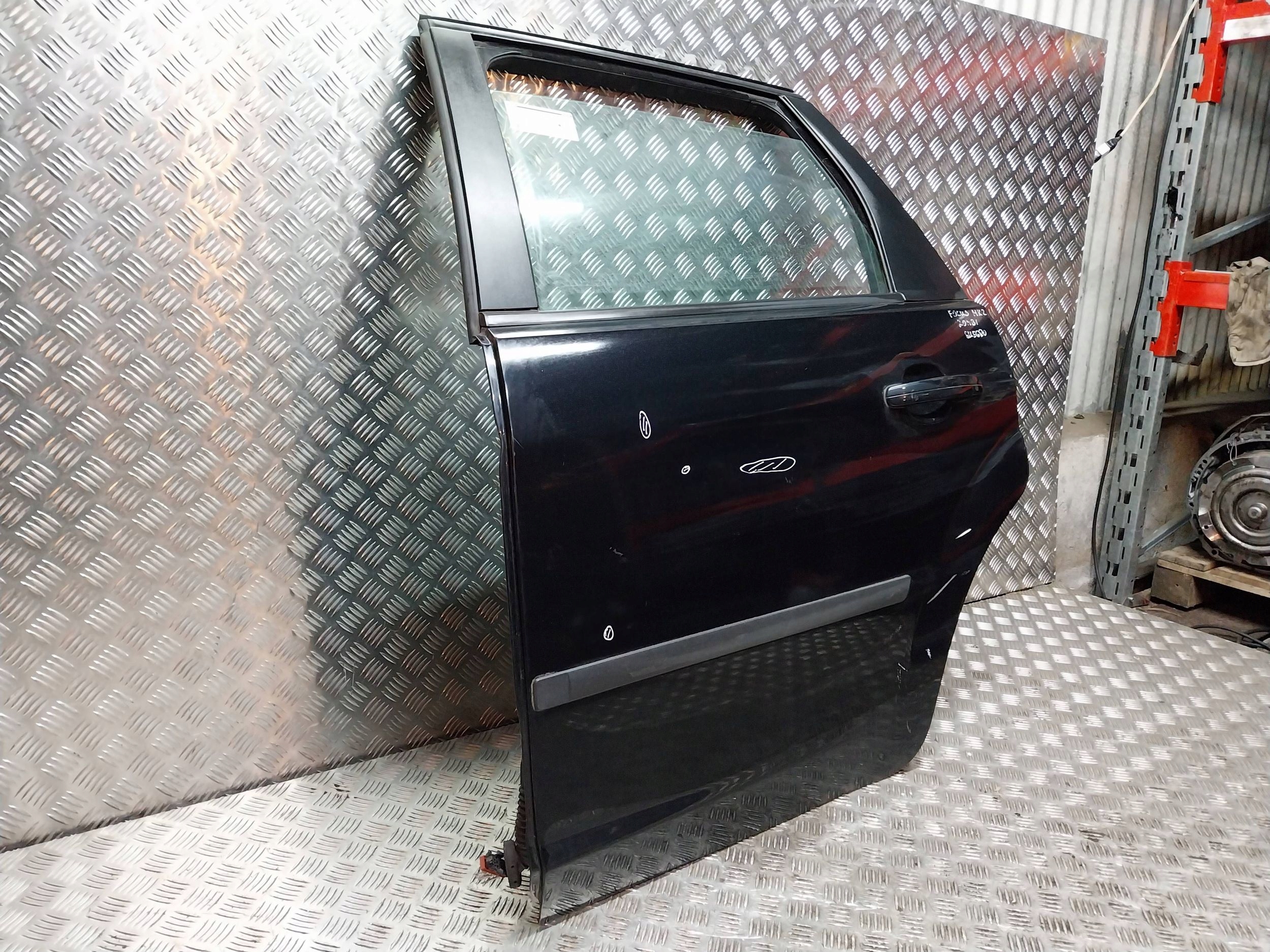 Tür heck links FORD FOCUS MK2 KOMBI 04