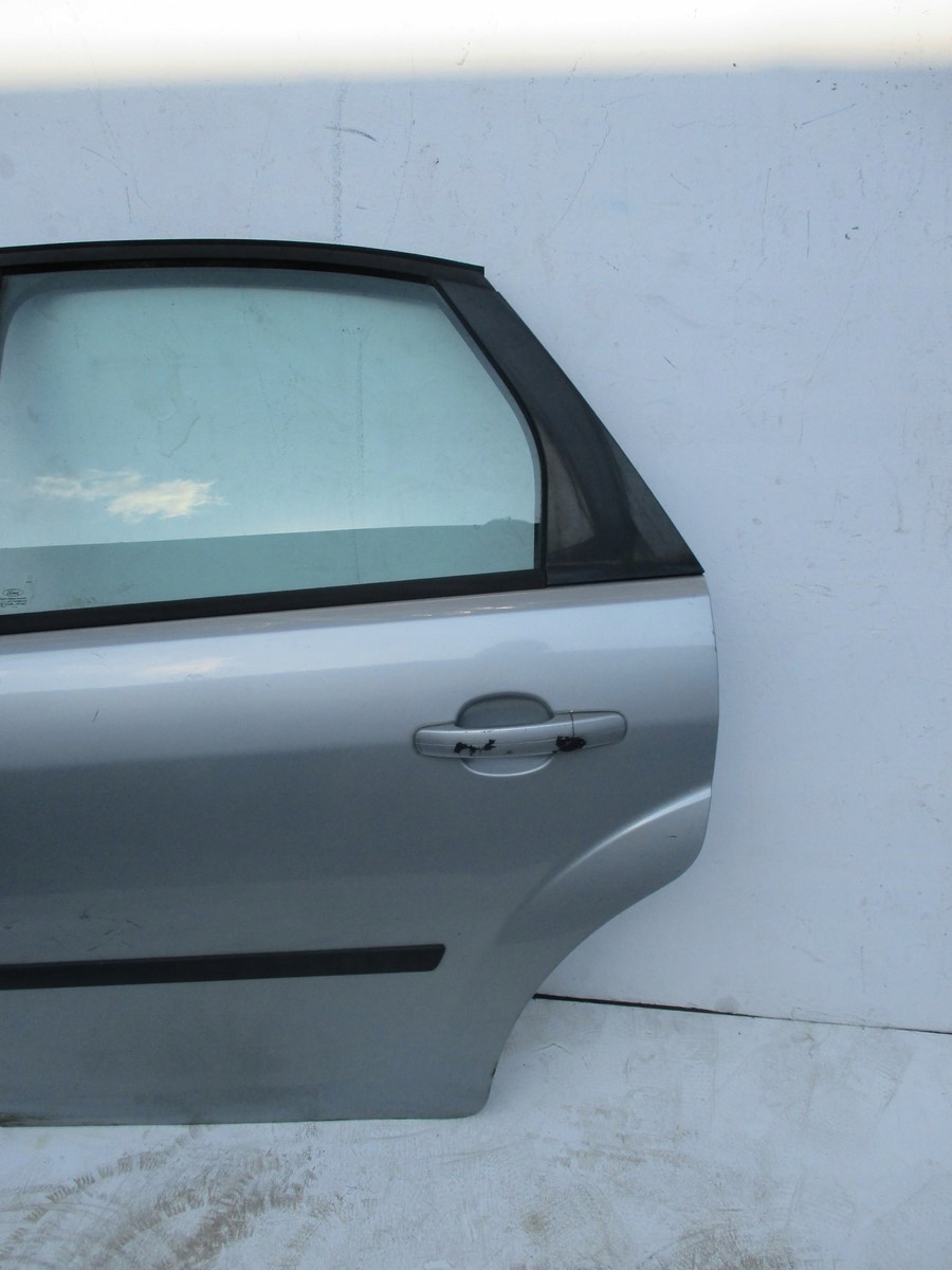 door left rear. FORD FOCUS HB 05R
