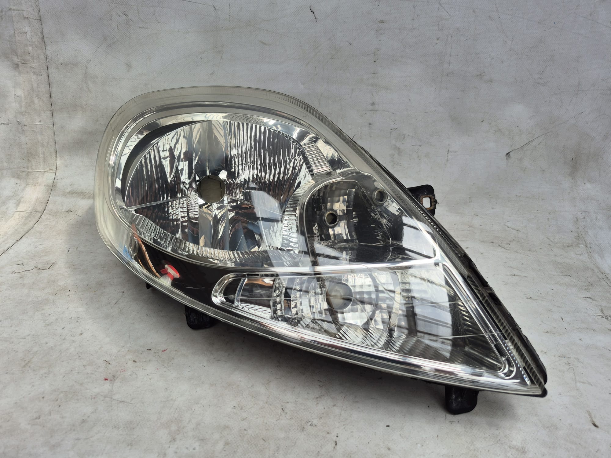 RENAULT TRAFIC II VIVARO A LIFT 06- light right front front 93859830