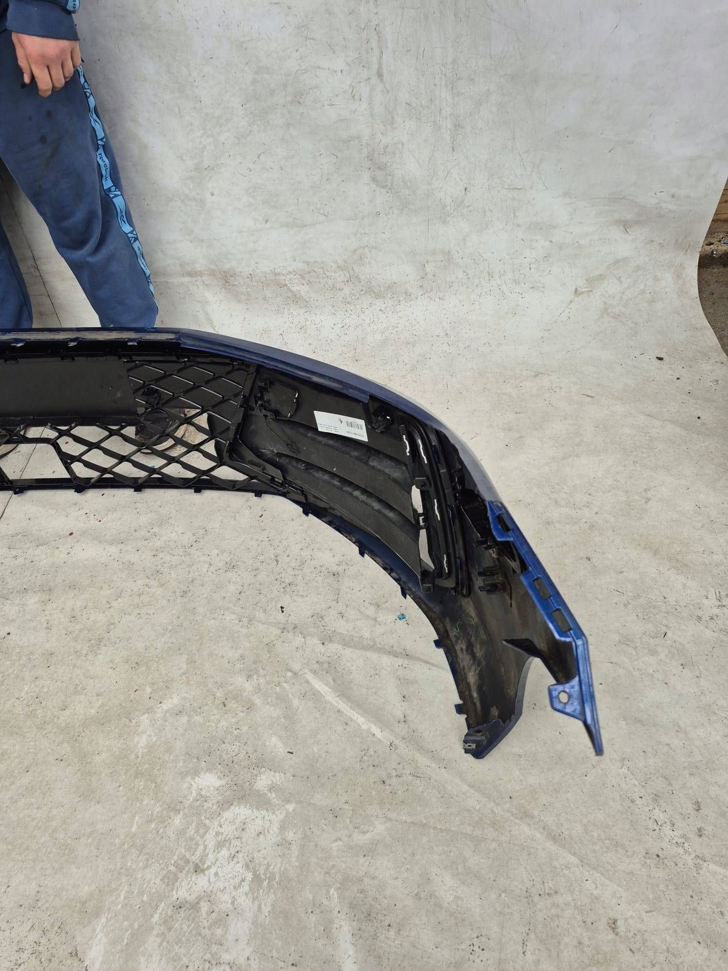 VW PASSAT B9 3J0 R-LINE 23- bumper front front PDC