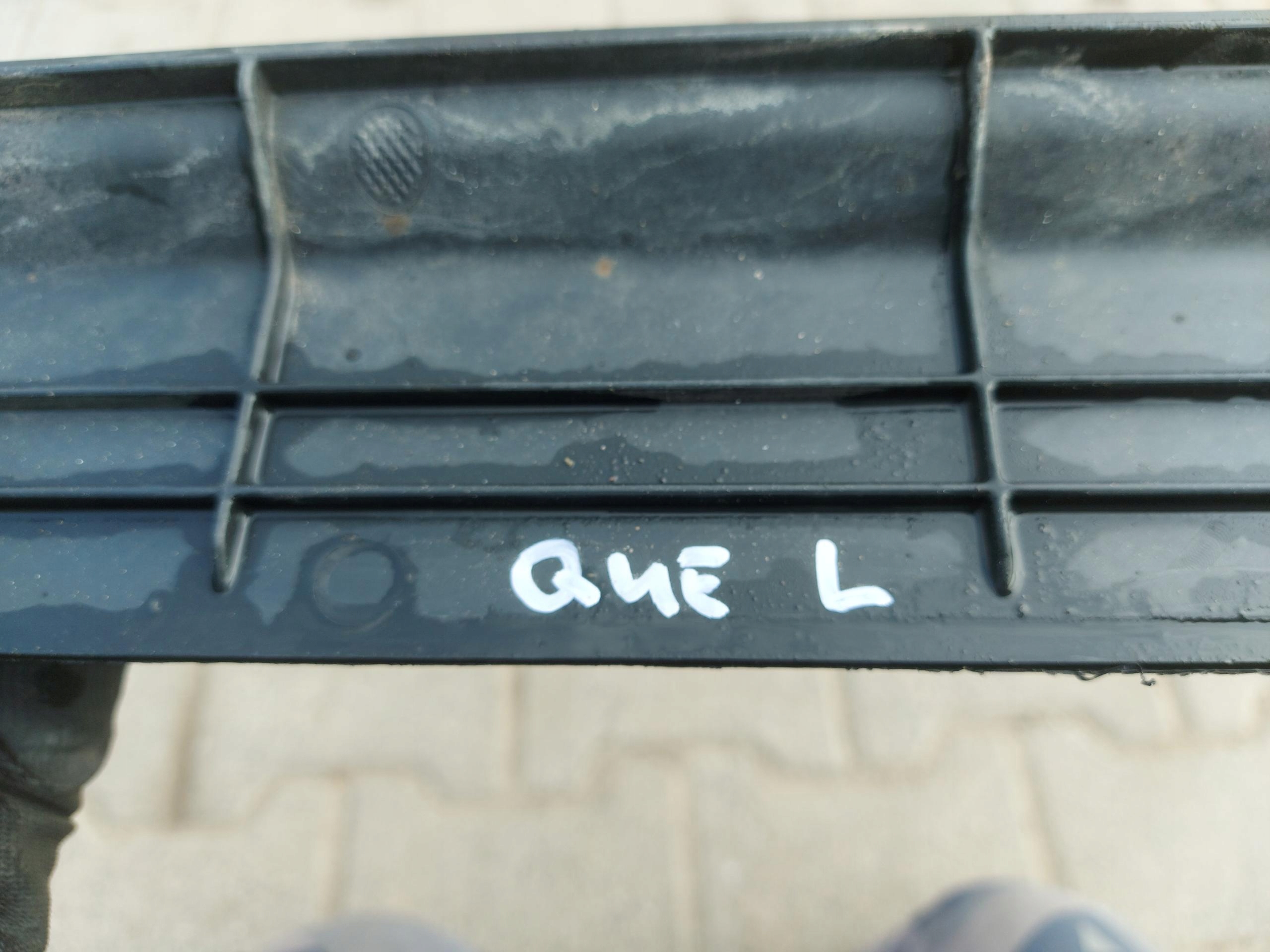 Audi Q4 40 E-TRON moulding cover of the threshold threshold lower left 1ea825201a