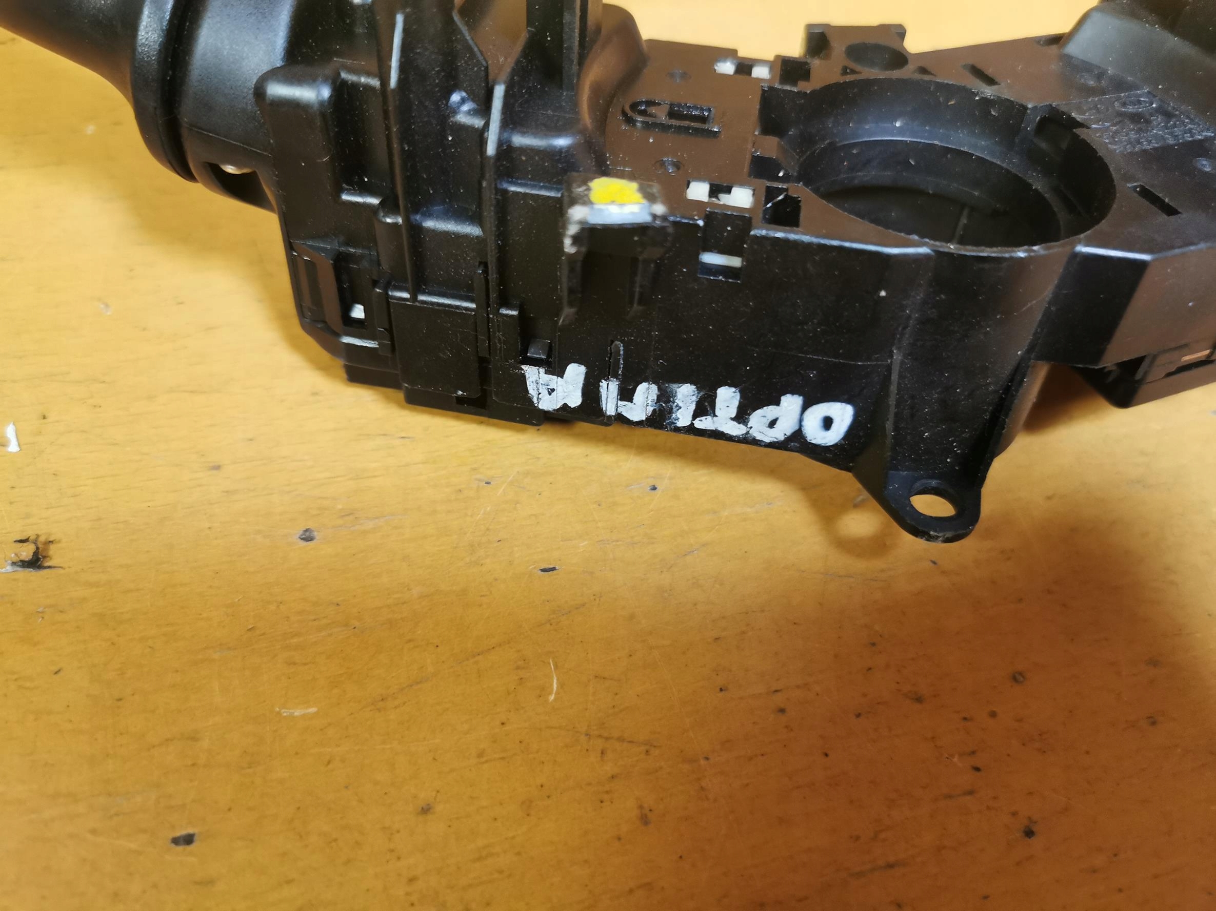 DEVIO LUCI TERGICRISTALLO TERGI KIA OPTIMA III 93420-2Y610