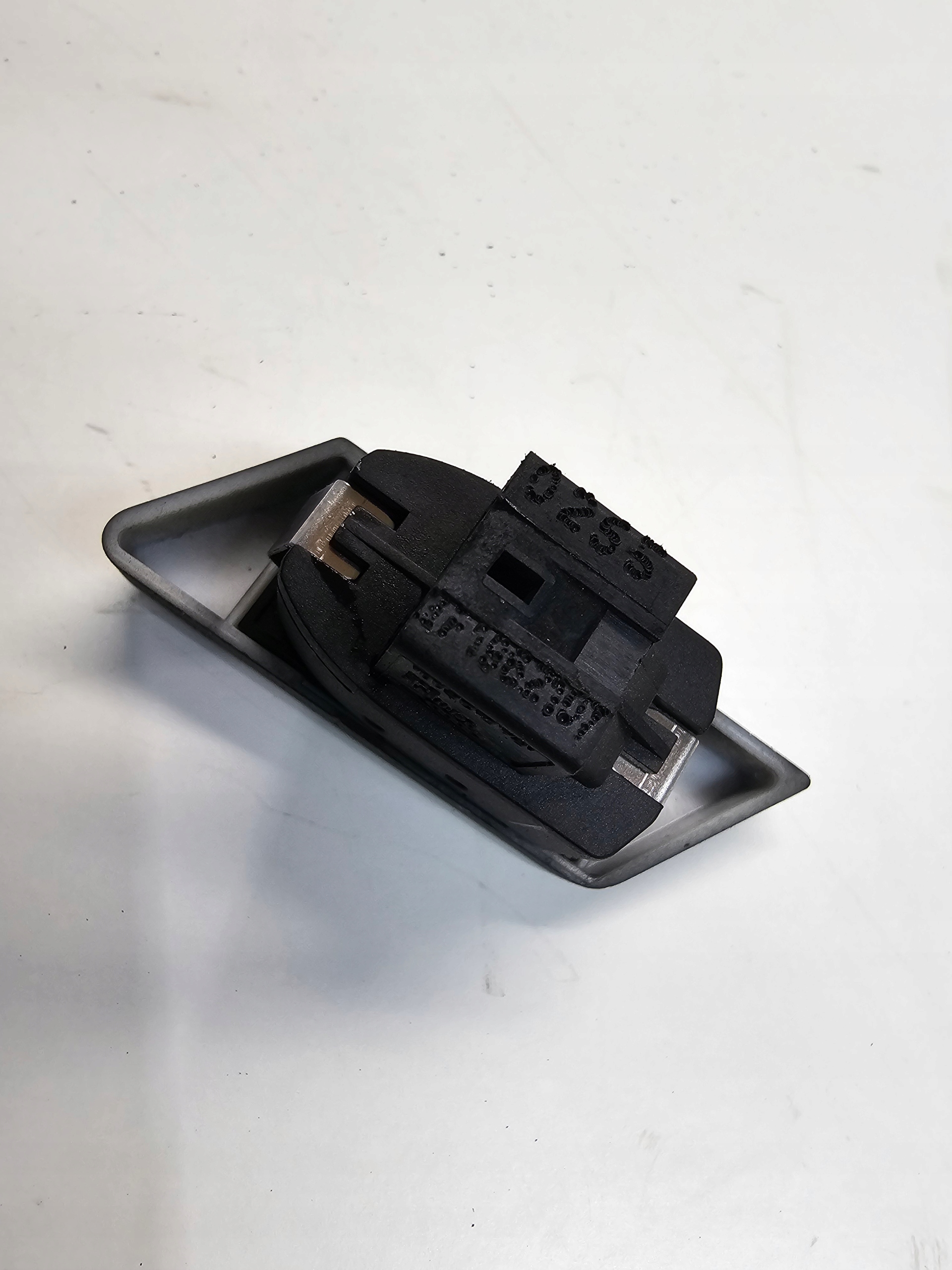 switch BLOKADY door AUDI A6 C6 4F1962107 **2**
