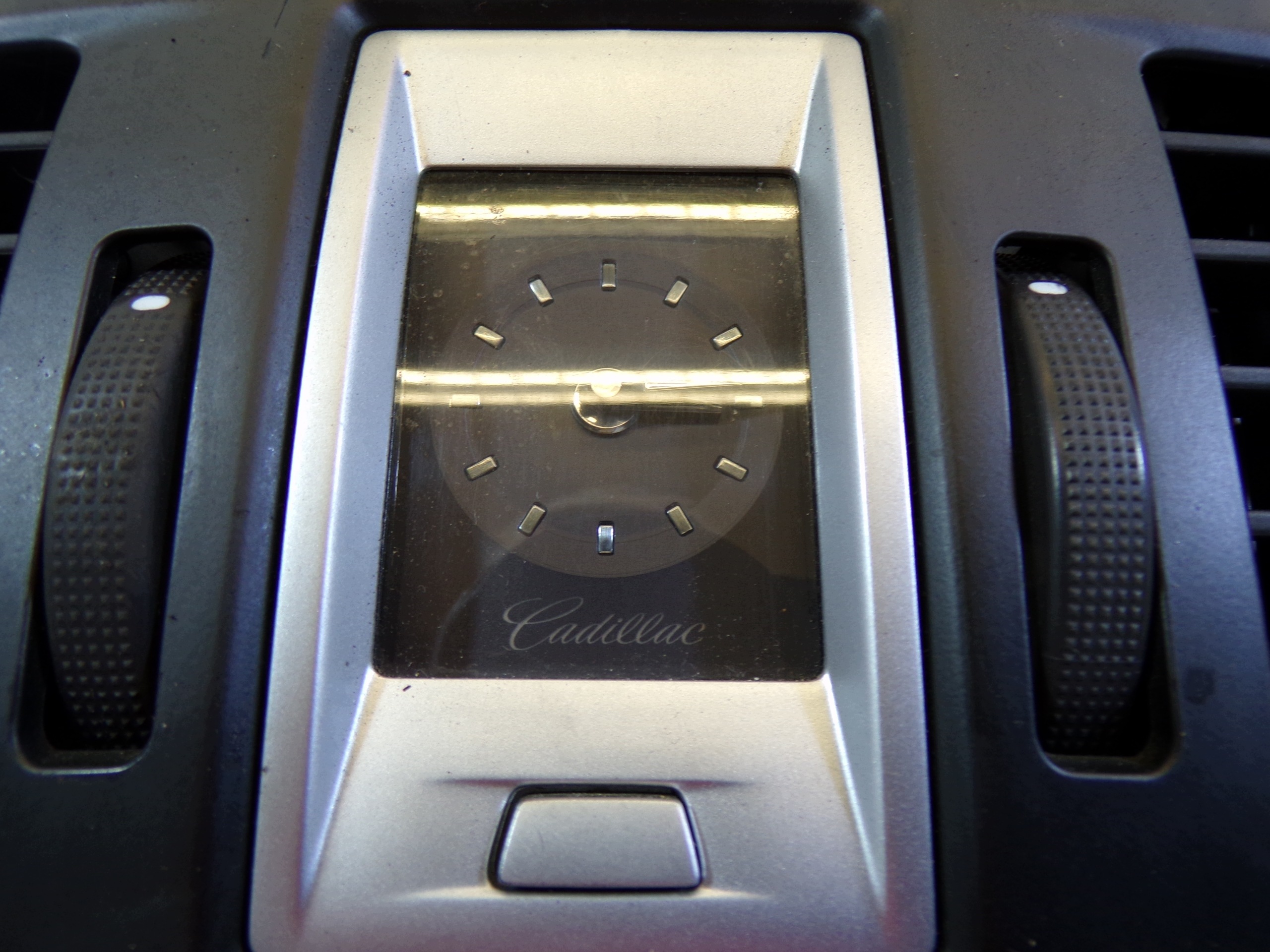 clock clock KRATKI air conditioning devices CADILLAC BLS