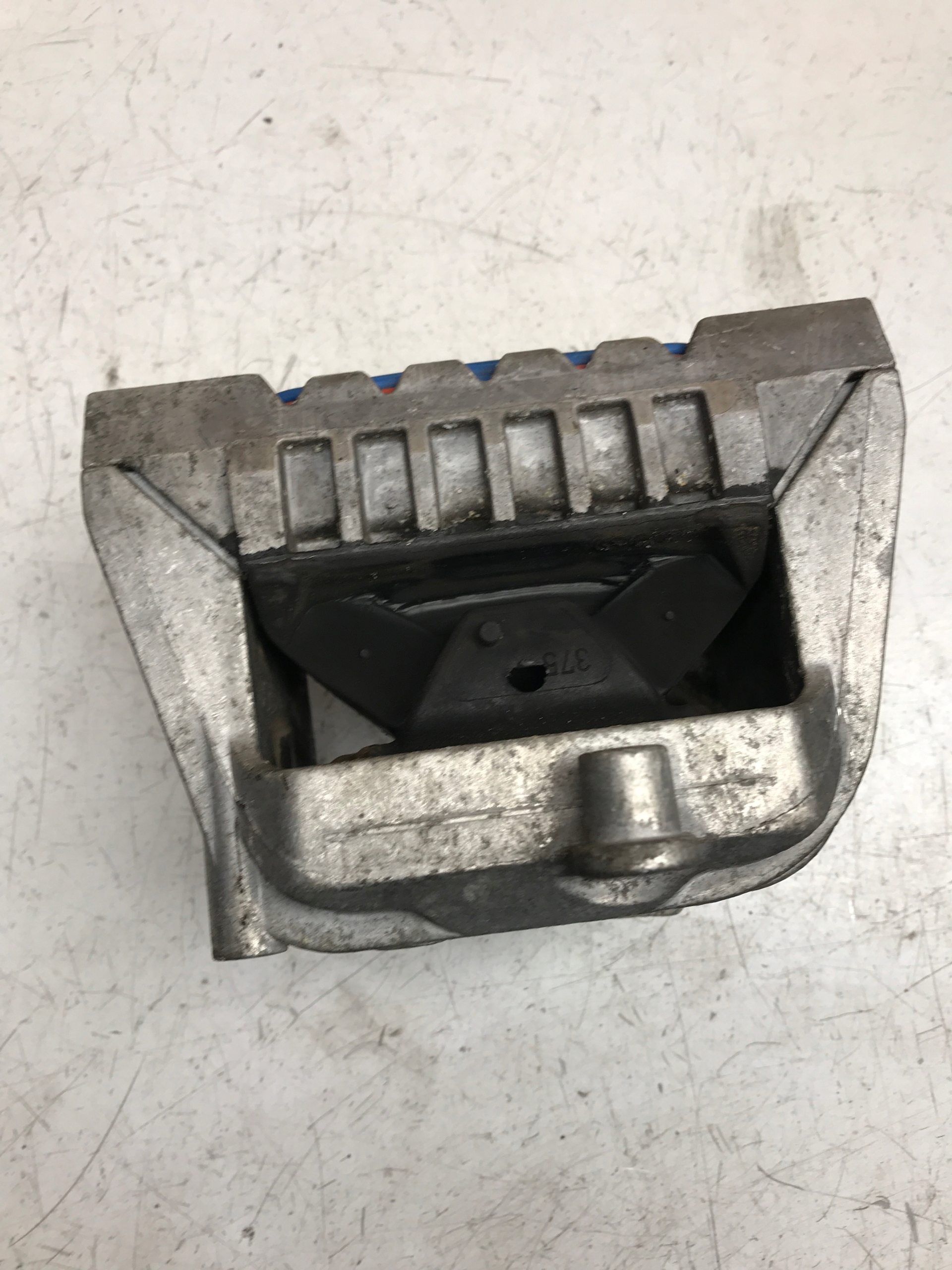 engine mount holder VW SKODA AUDI 1K0199262BA