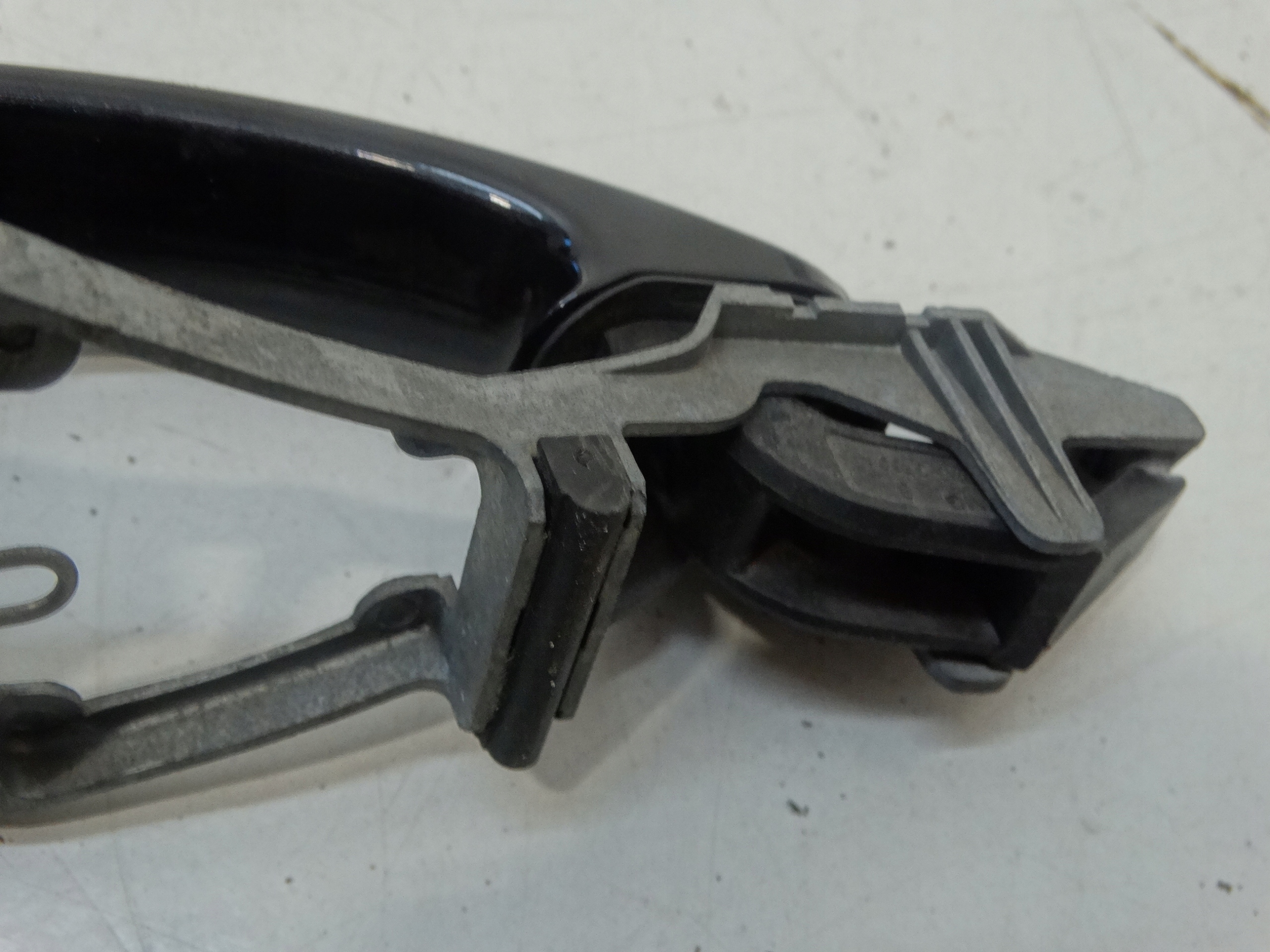 handle exterior left front VOLKSWAGEN GOLF VI plus 1K0837885A