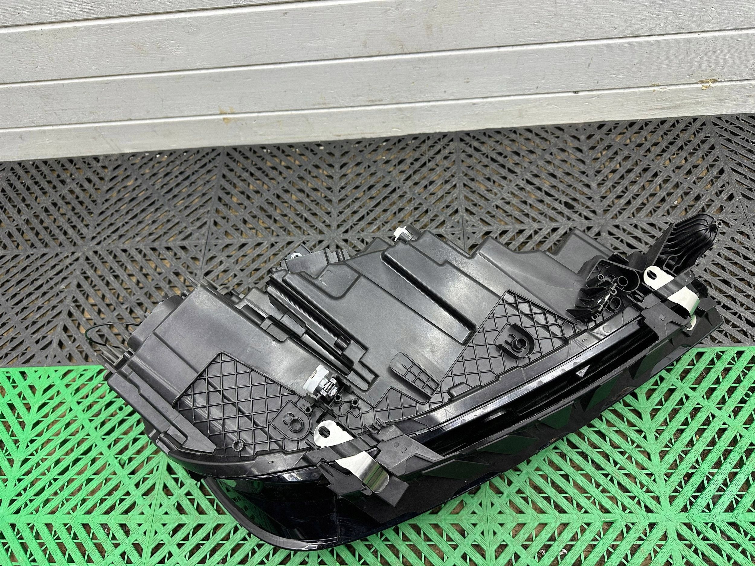 light front side left BMW iX i20 5A3CE91