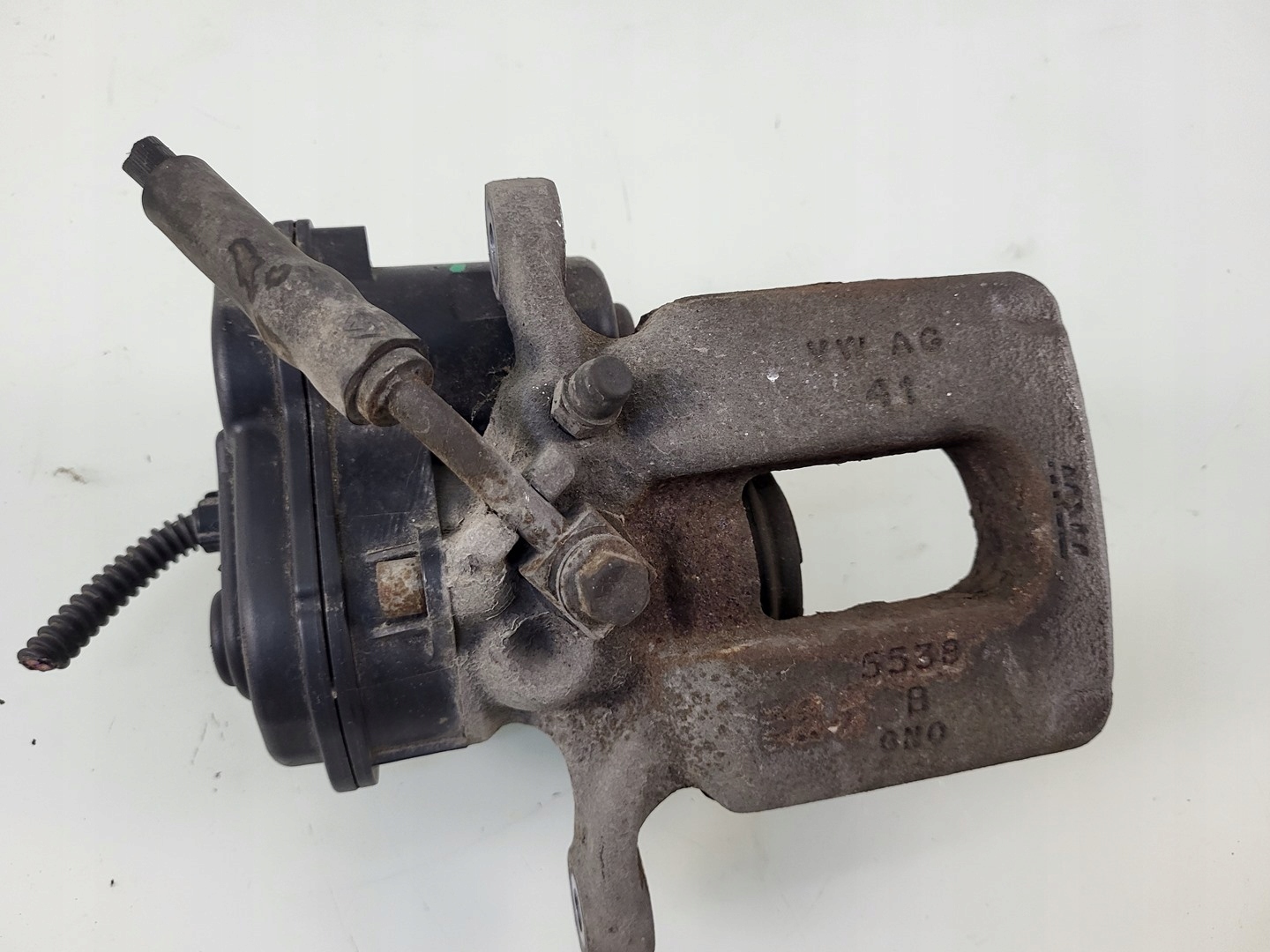 AUDI Q3 8U LIFT 1.4 TFSI caliper brake left rear part