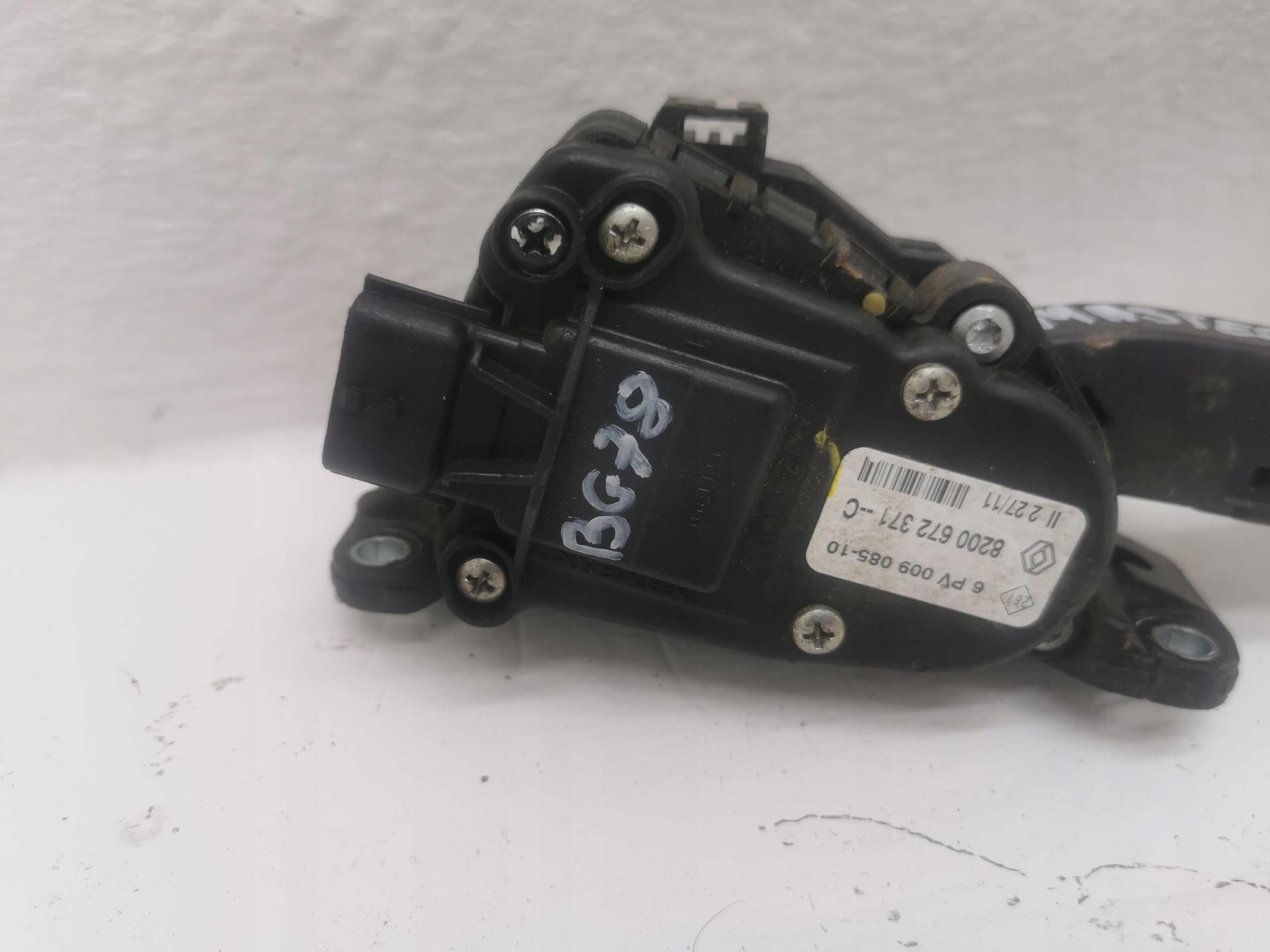 potentiometer Gas RENAULT MASTER III 8200672371-C