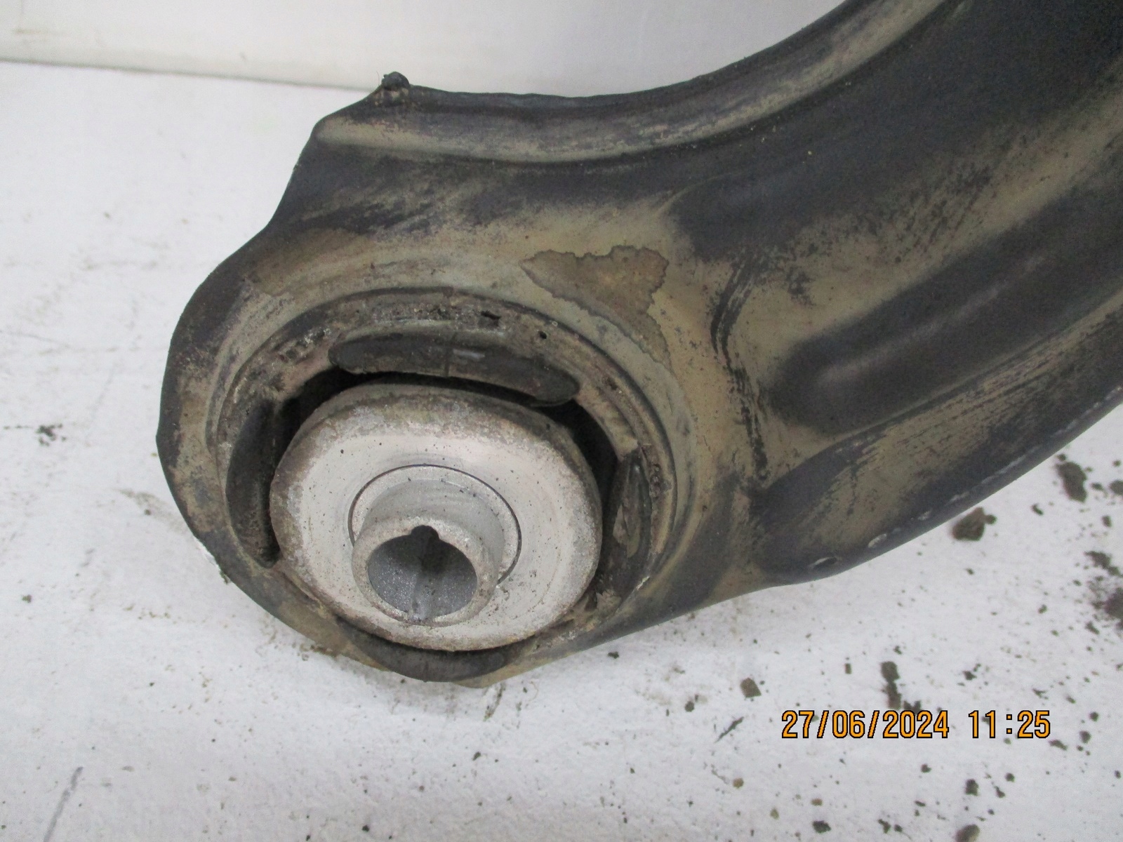 axle beam subframe axle beam rear part MERCEDES CLA A117 2.2 CDI