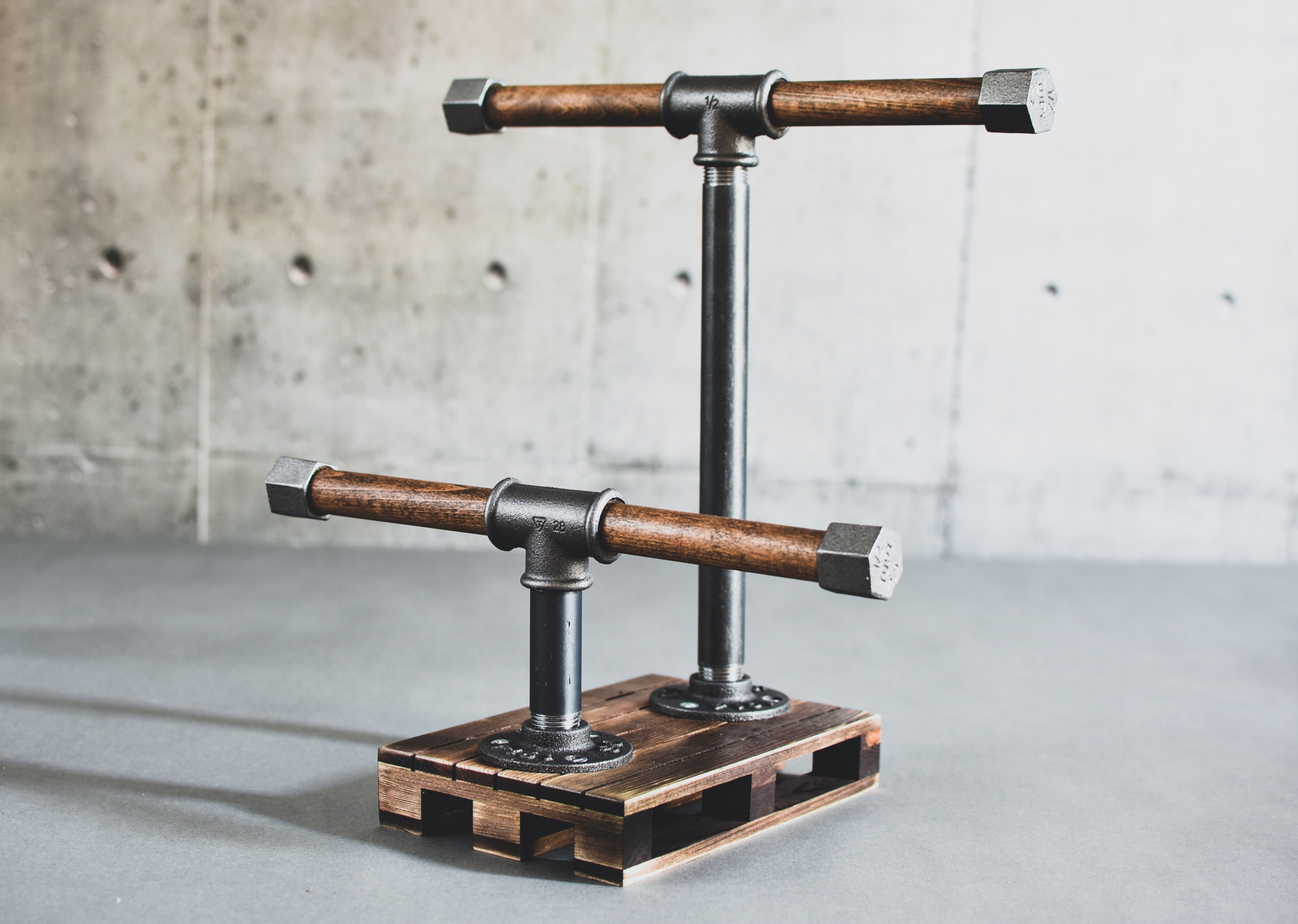 Stojan na šperky náhrdelník hodinky náramky expozice akcesoria dárek