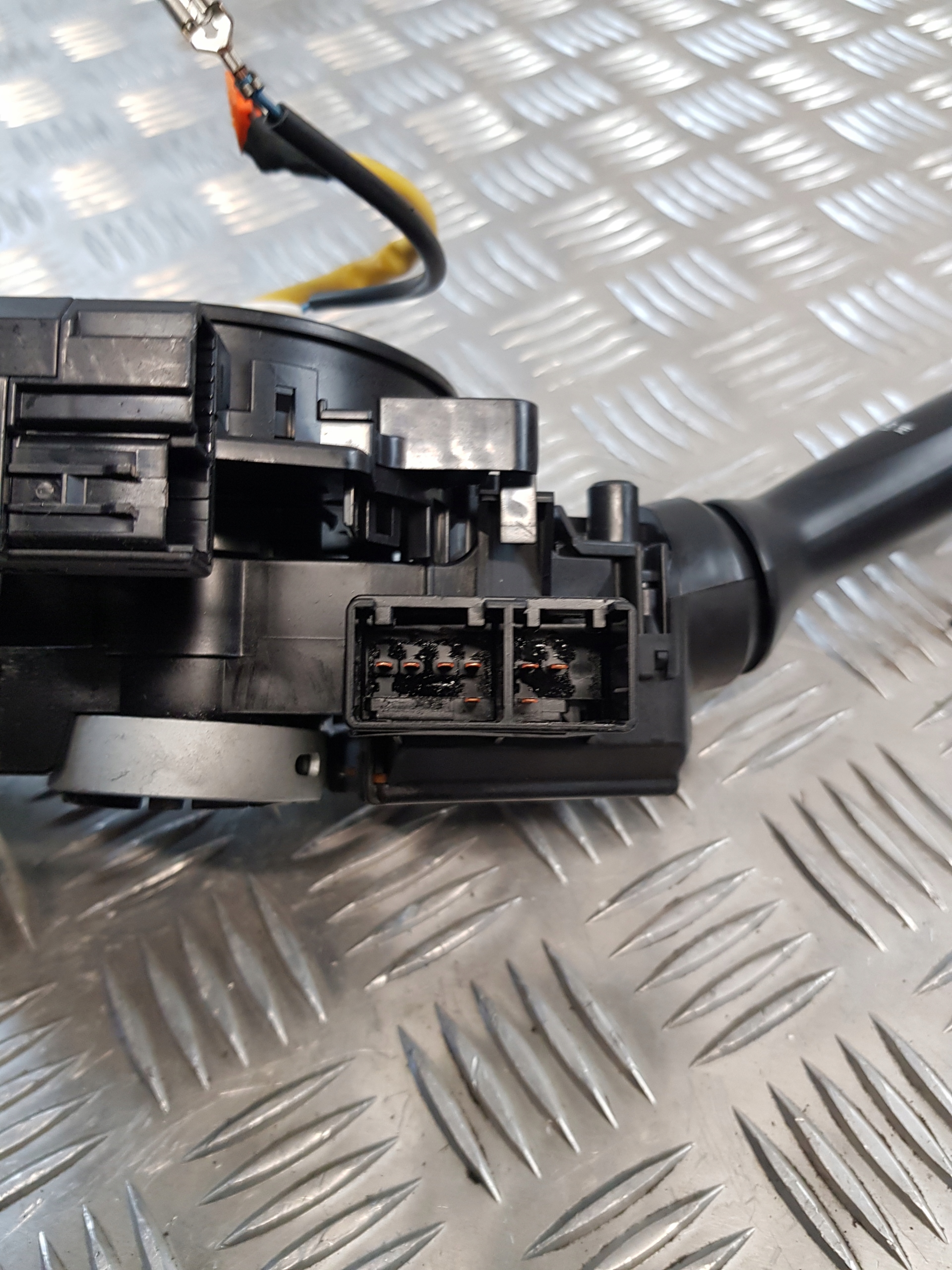DEVIO LUCI TERGICRISTALLO TERGI 17F001 173848 TOYOTA AYGO e