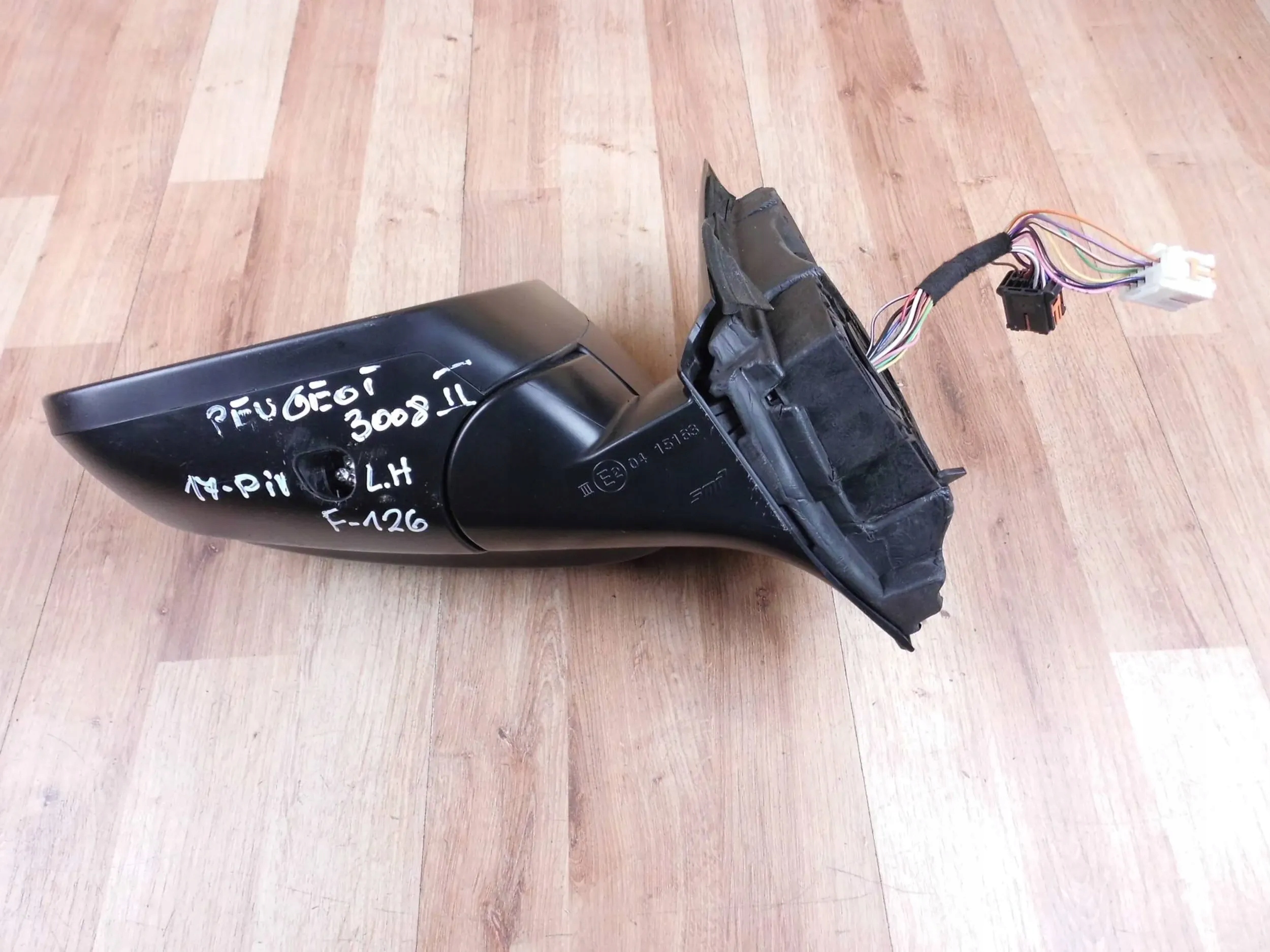 Peugeot 3008 II 2019 mirror left 17-PIN