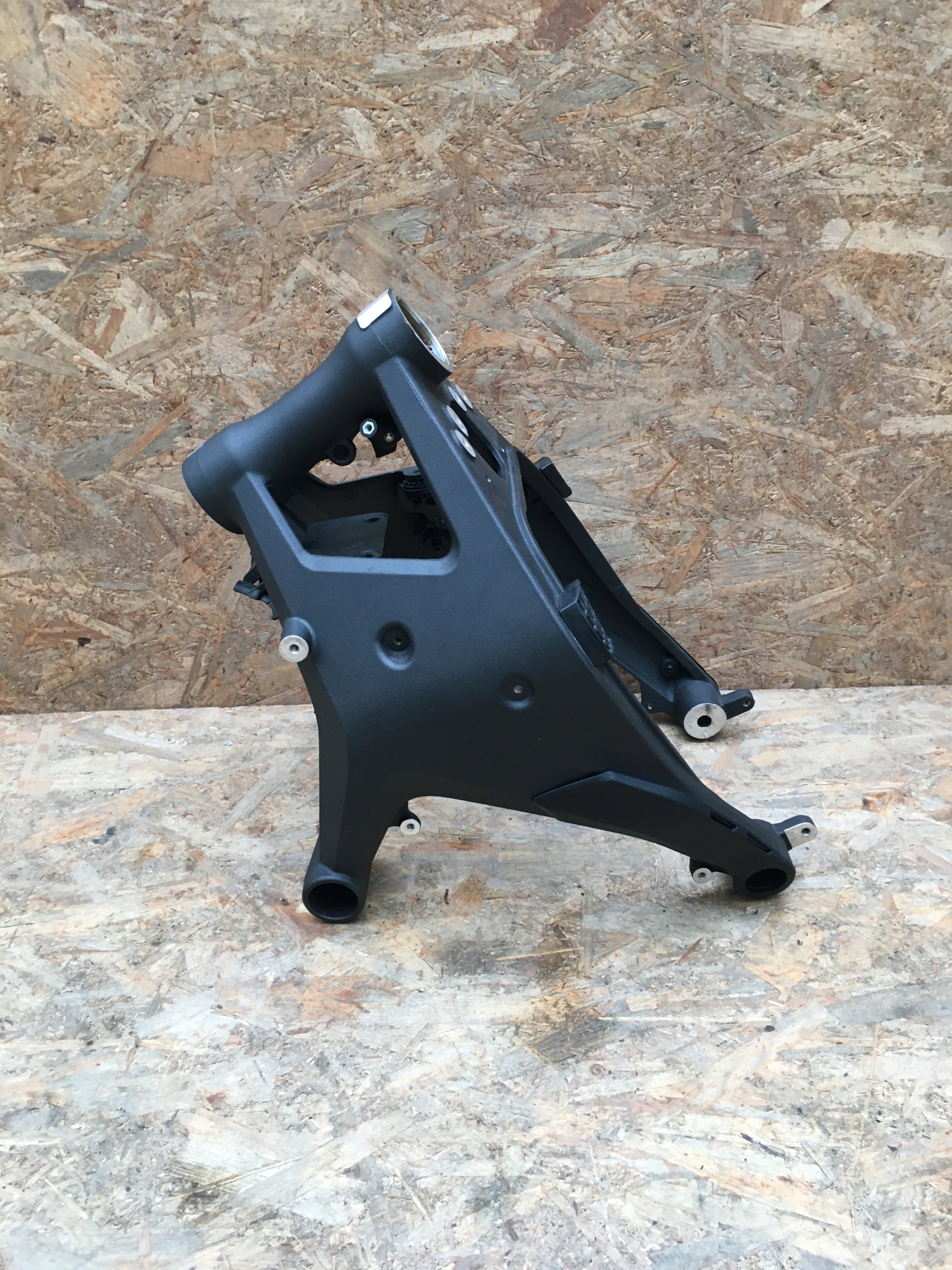 RAMA DUCATI MONSTER 937