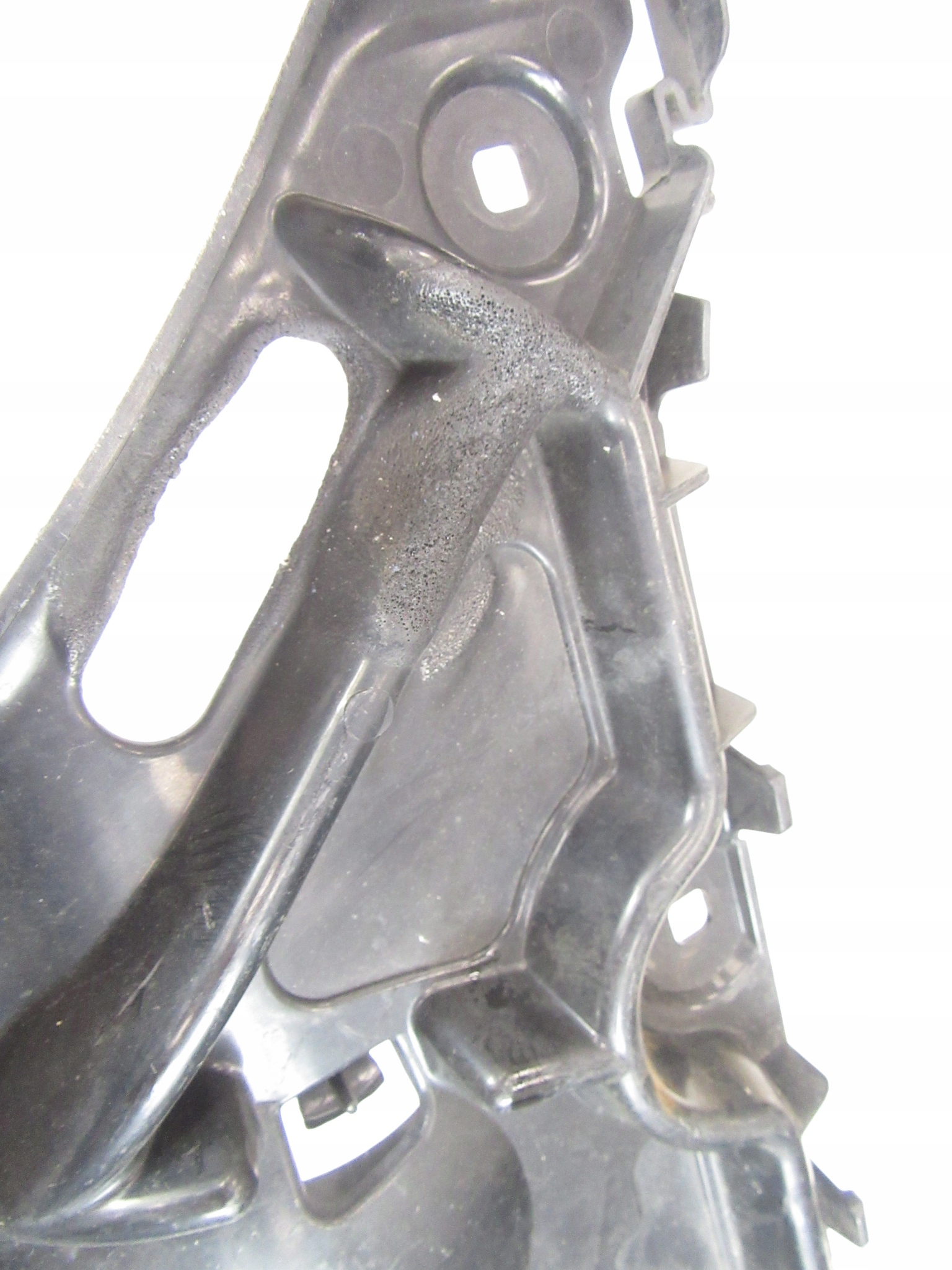 holder bumper bracket rear part right BMW e61 7060796
