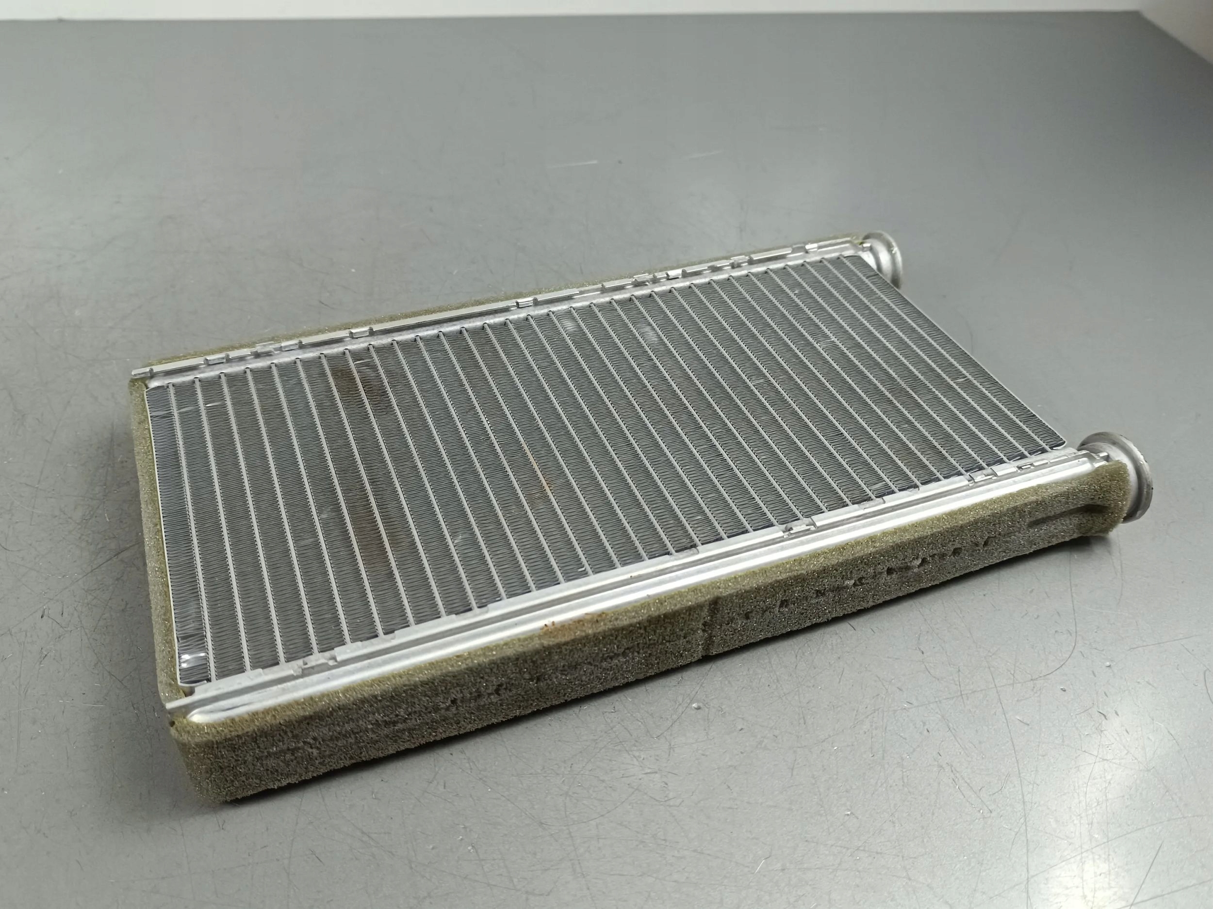 2017 subaru XV радиатор отопителя