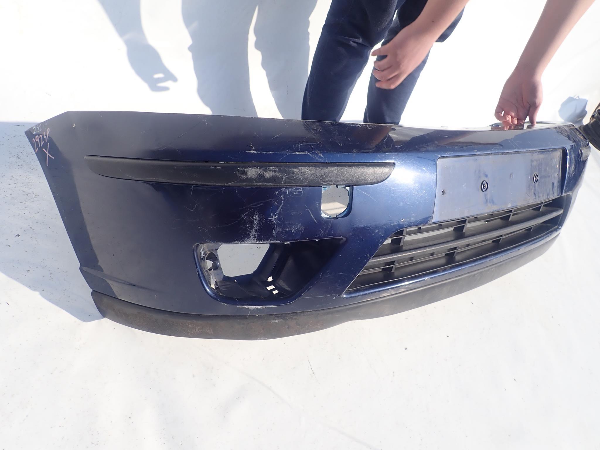 FORD FOCUS and 1 MK1 LIFT 01-04 bumper front