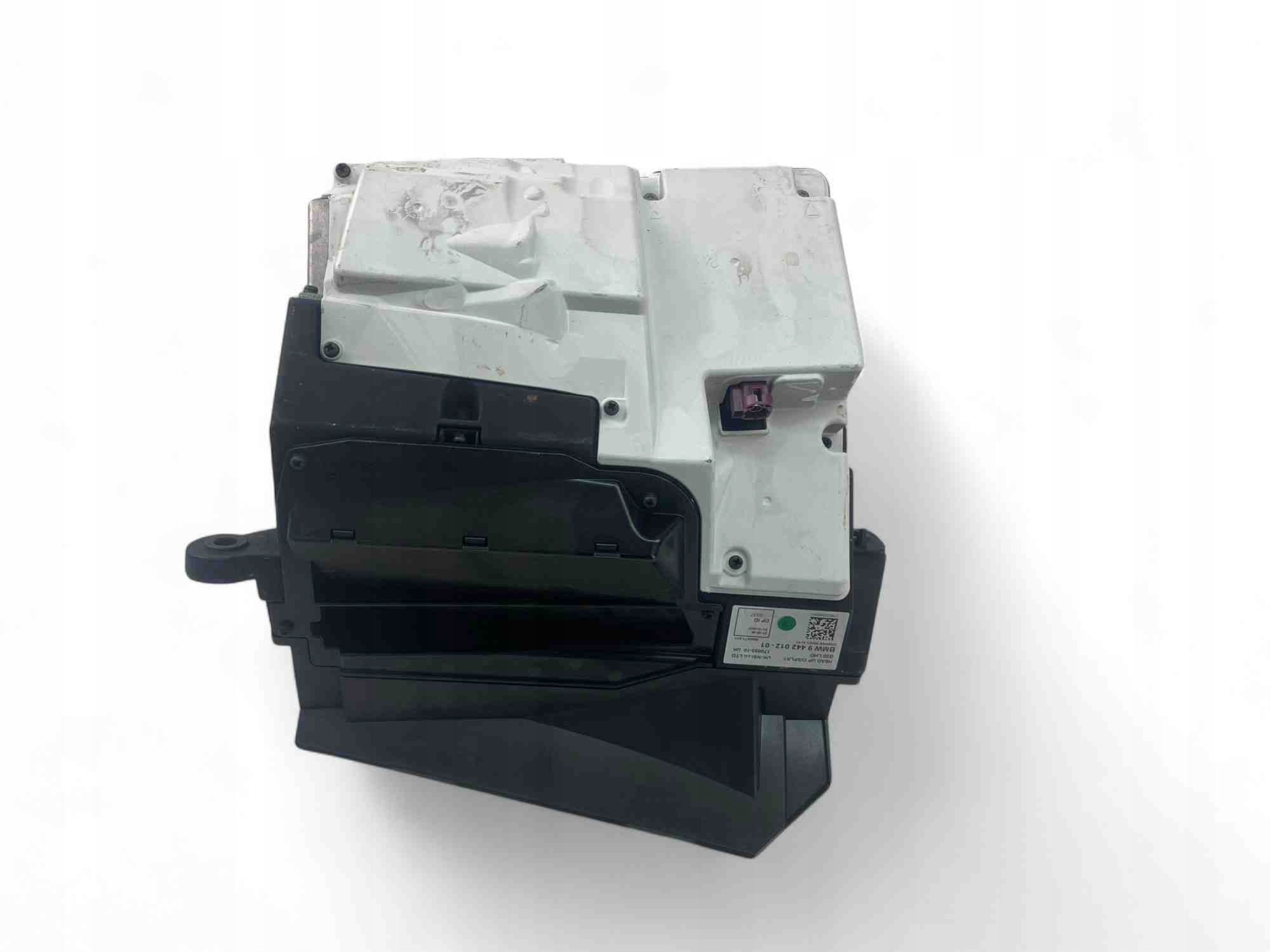 BMW M3 G80 G20 G21 дисплей UP 9442012