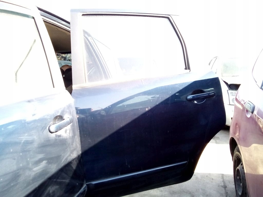 Nissan Note and door left rear part rear. BW9G
