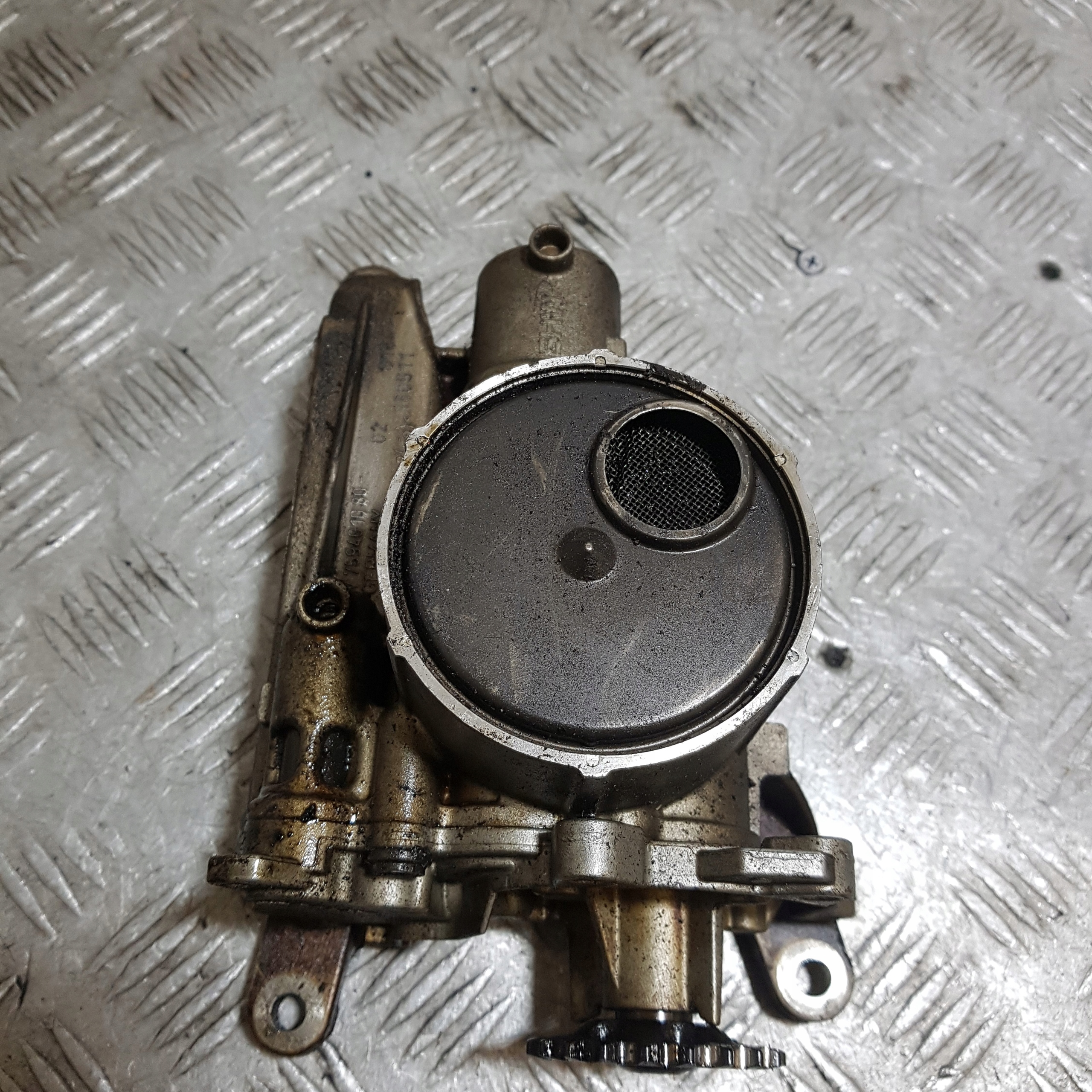 Ölpumpe PEUGEOT 308 V759401080