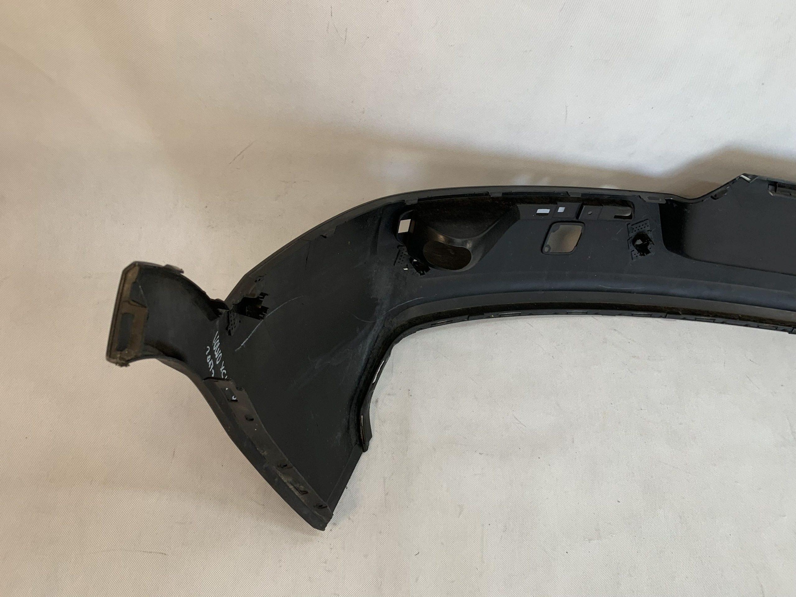 Spoiler bumper rear Volvo XC40 17r PDC 31449333 07.26