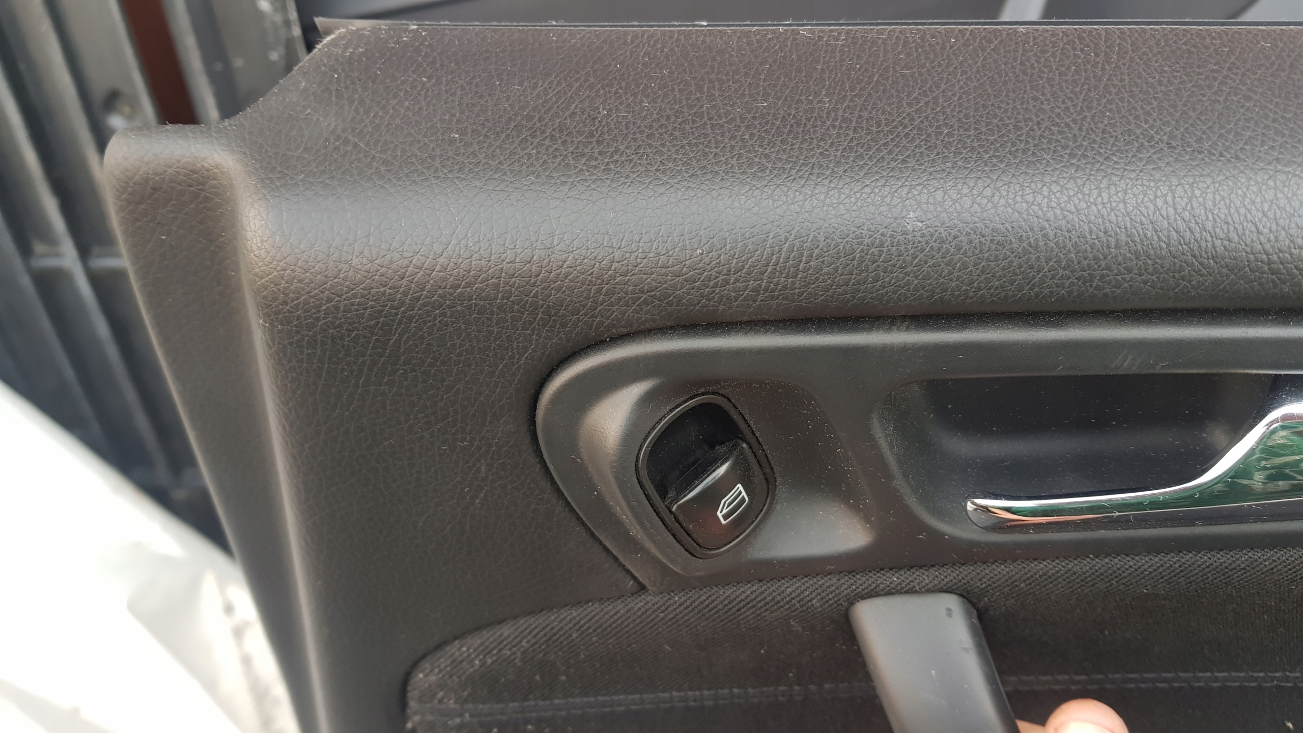 MERCEDES W203 side upholstery right rear part