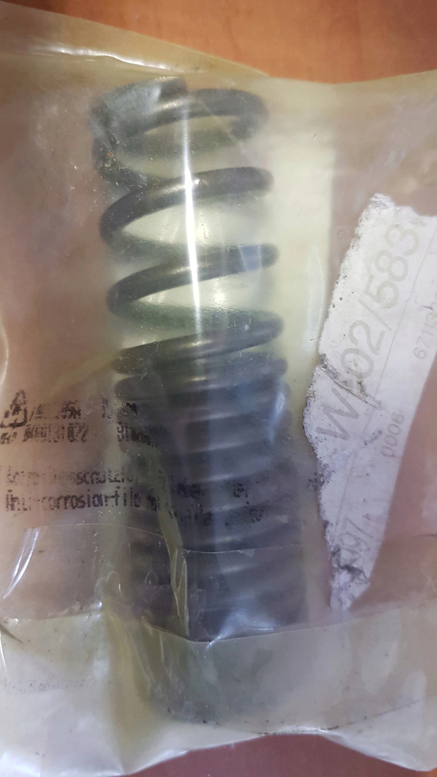 Пружина MERCEDES A0099931201