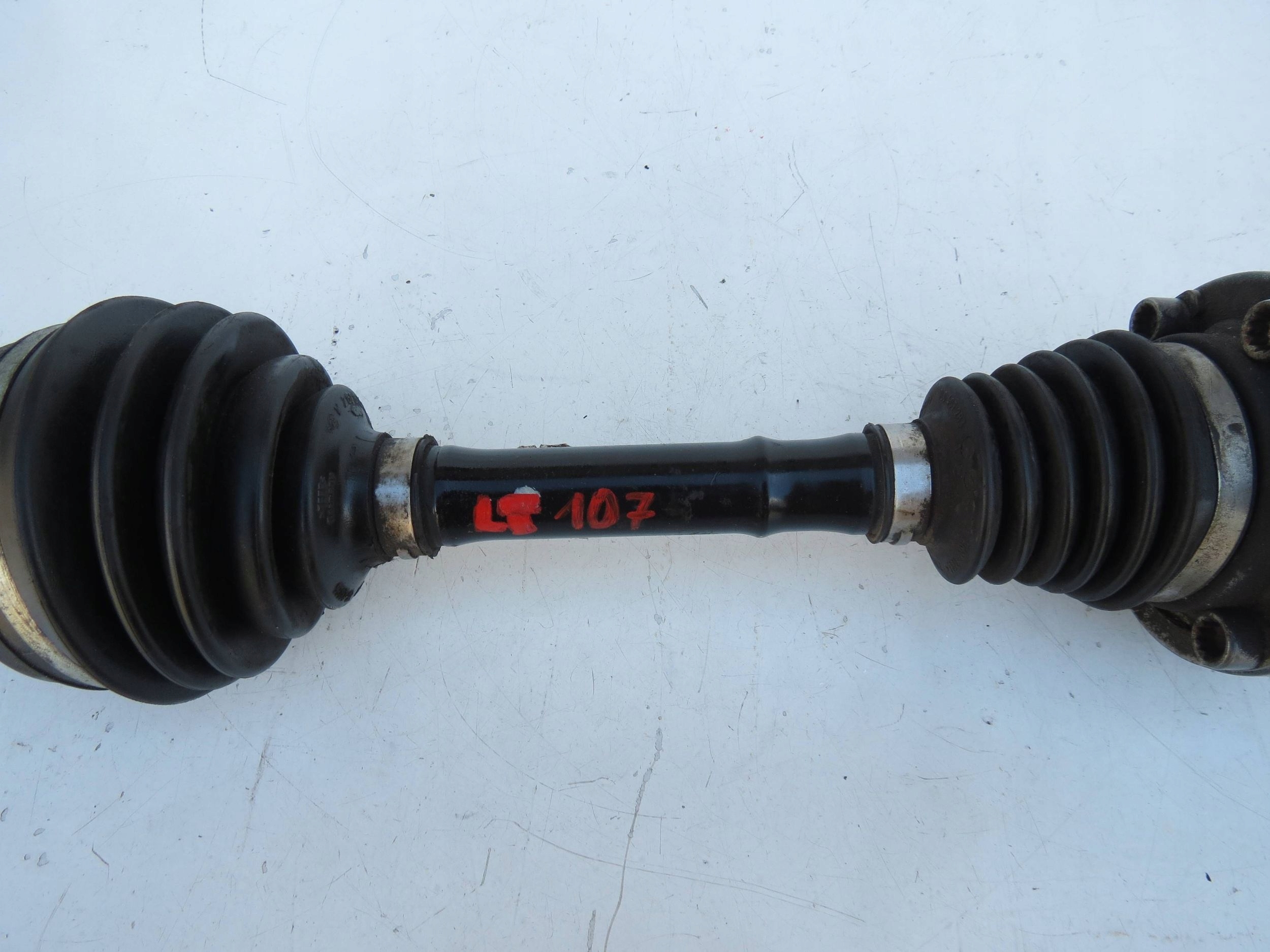 semi-axis rear part left PORSCHE CAYENNE and 7L5 2150157500015