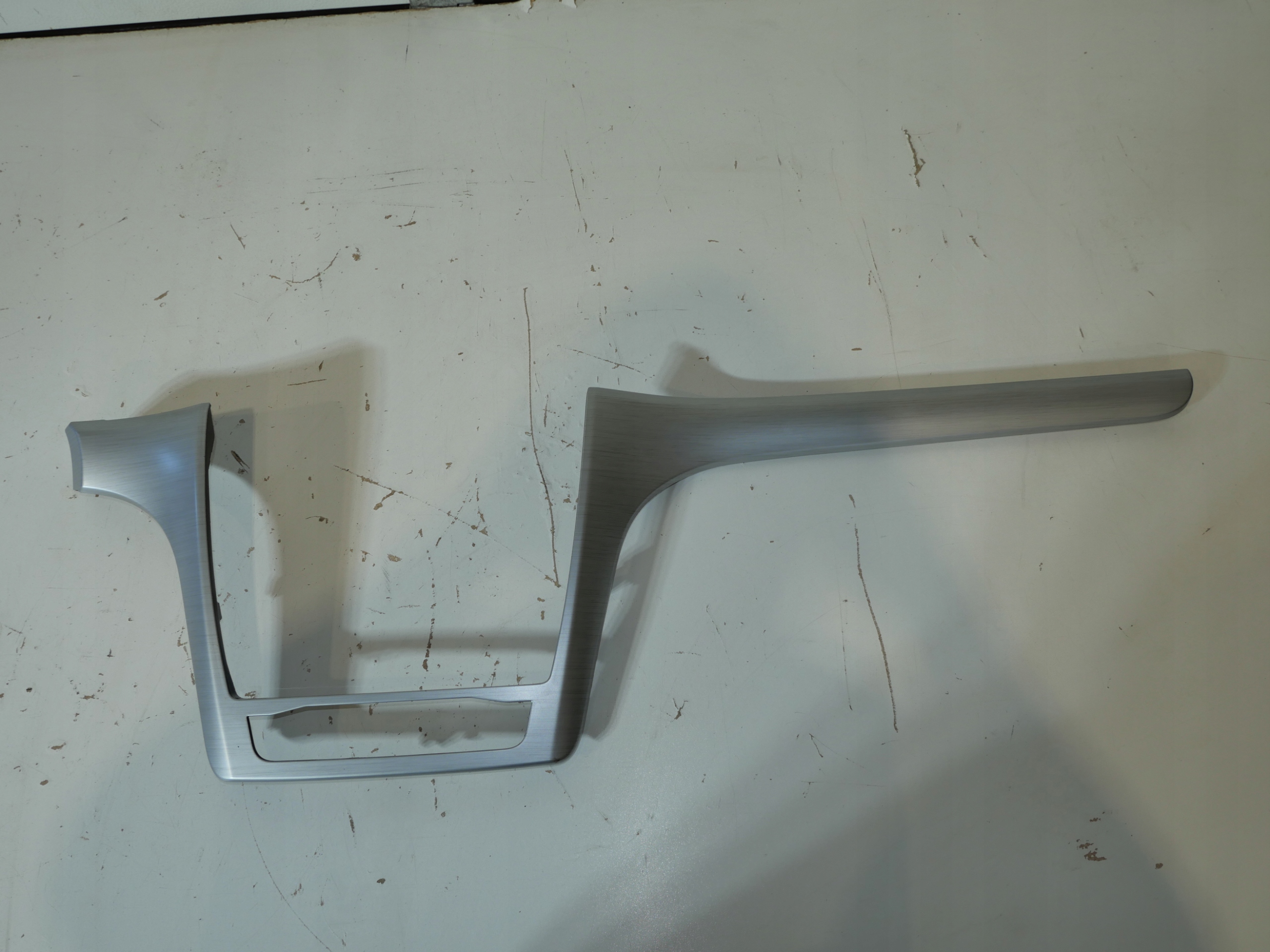 SKODA YETI moulding frame controls 5L1858418