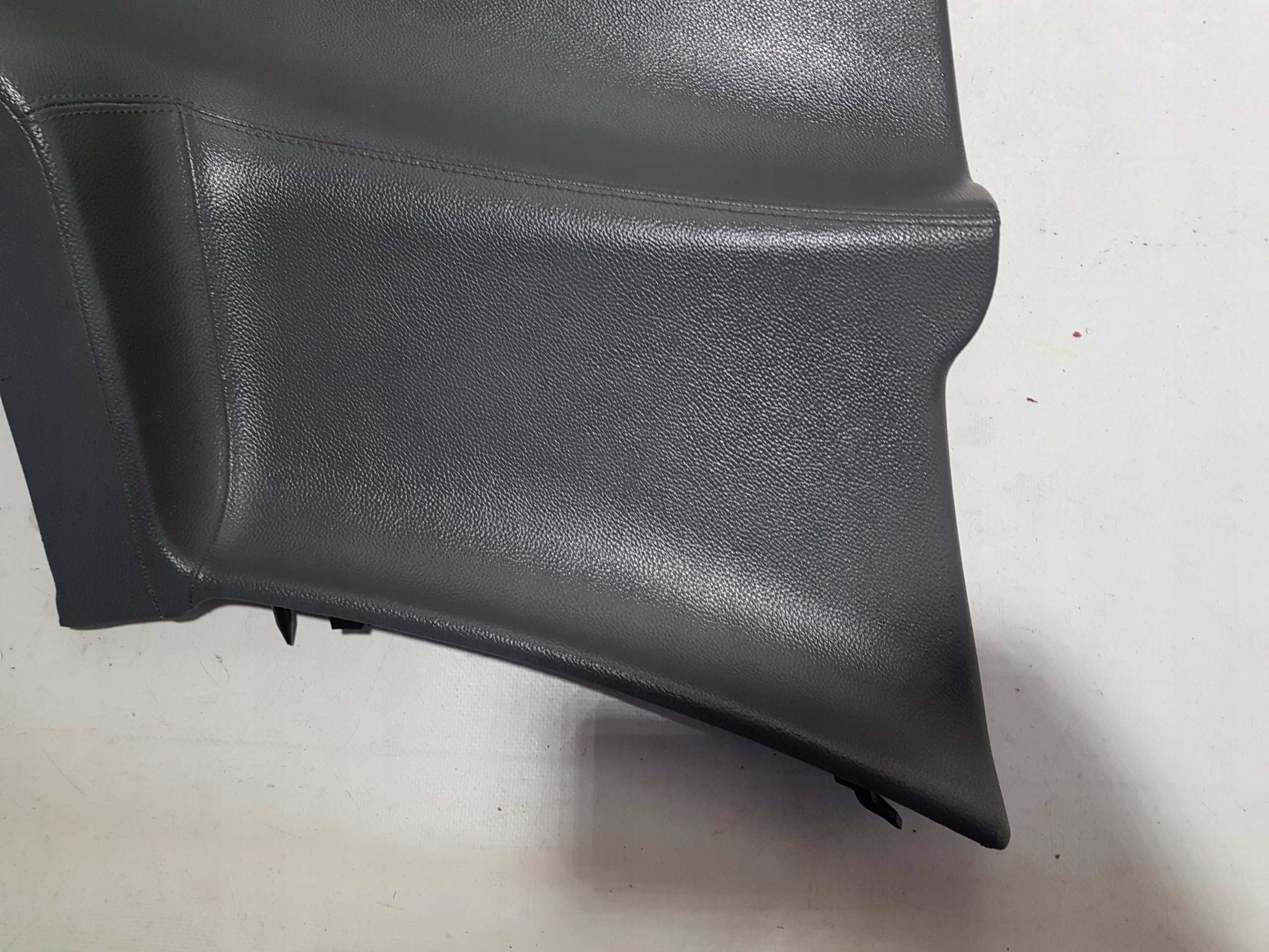side upholstery left rear part MERCEDES SL R230 W230