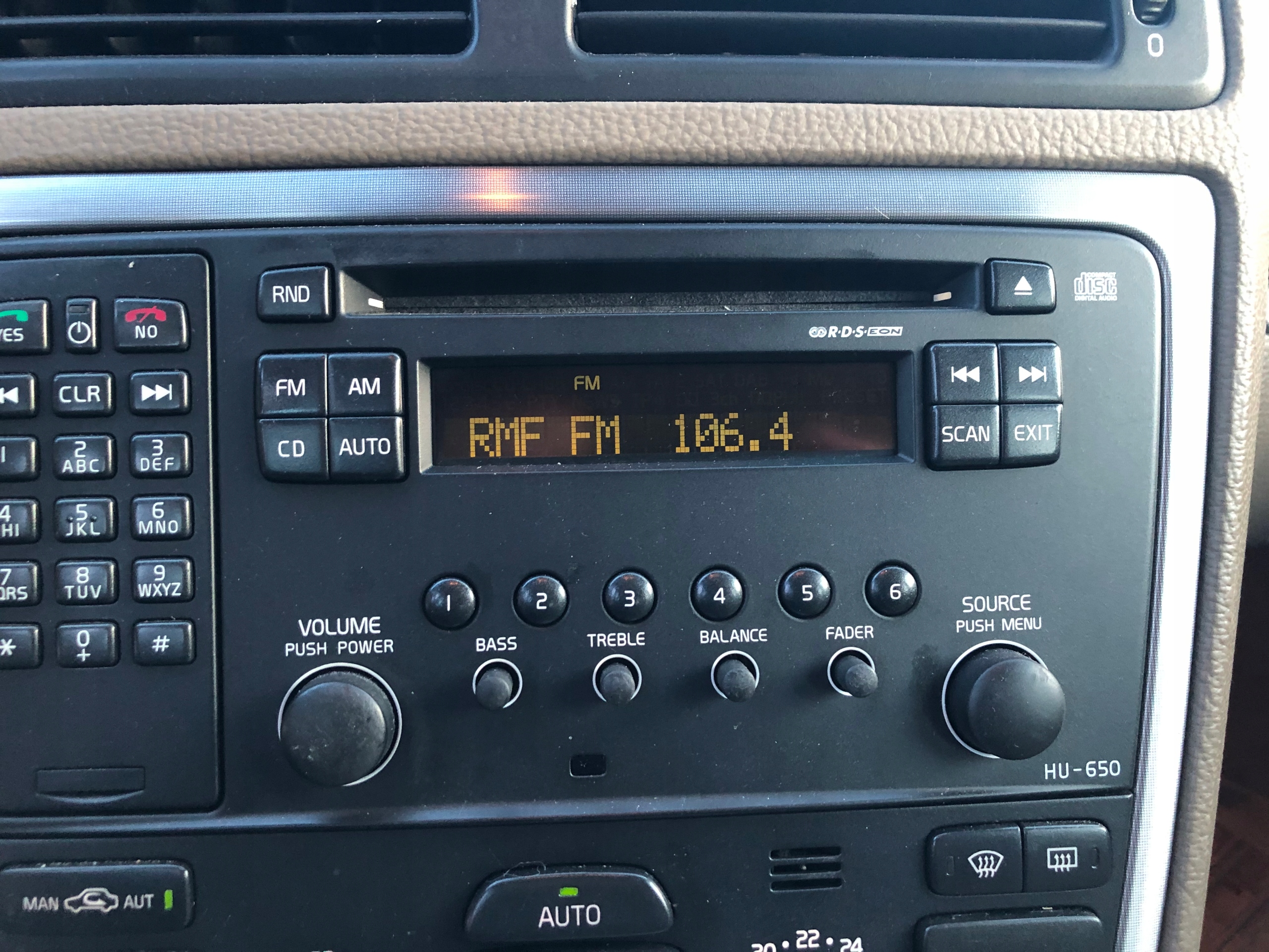 RADIO VOLVO S60 V70 XC70 HU-650 LIFT CD SPRAWNE