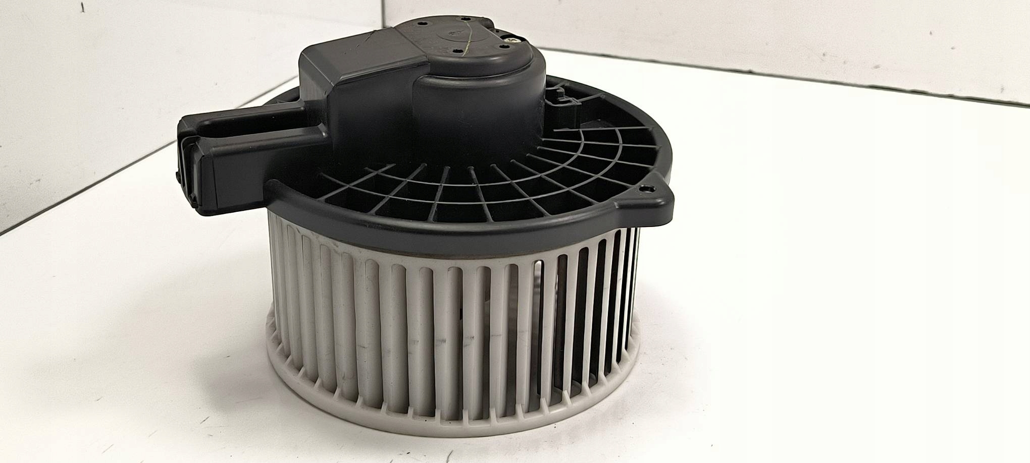 fan cab HB111D651-02 MAZDA 6 II