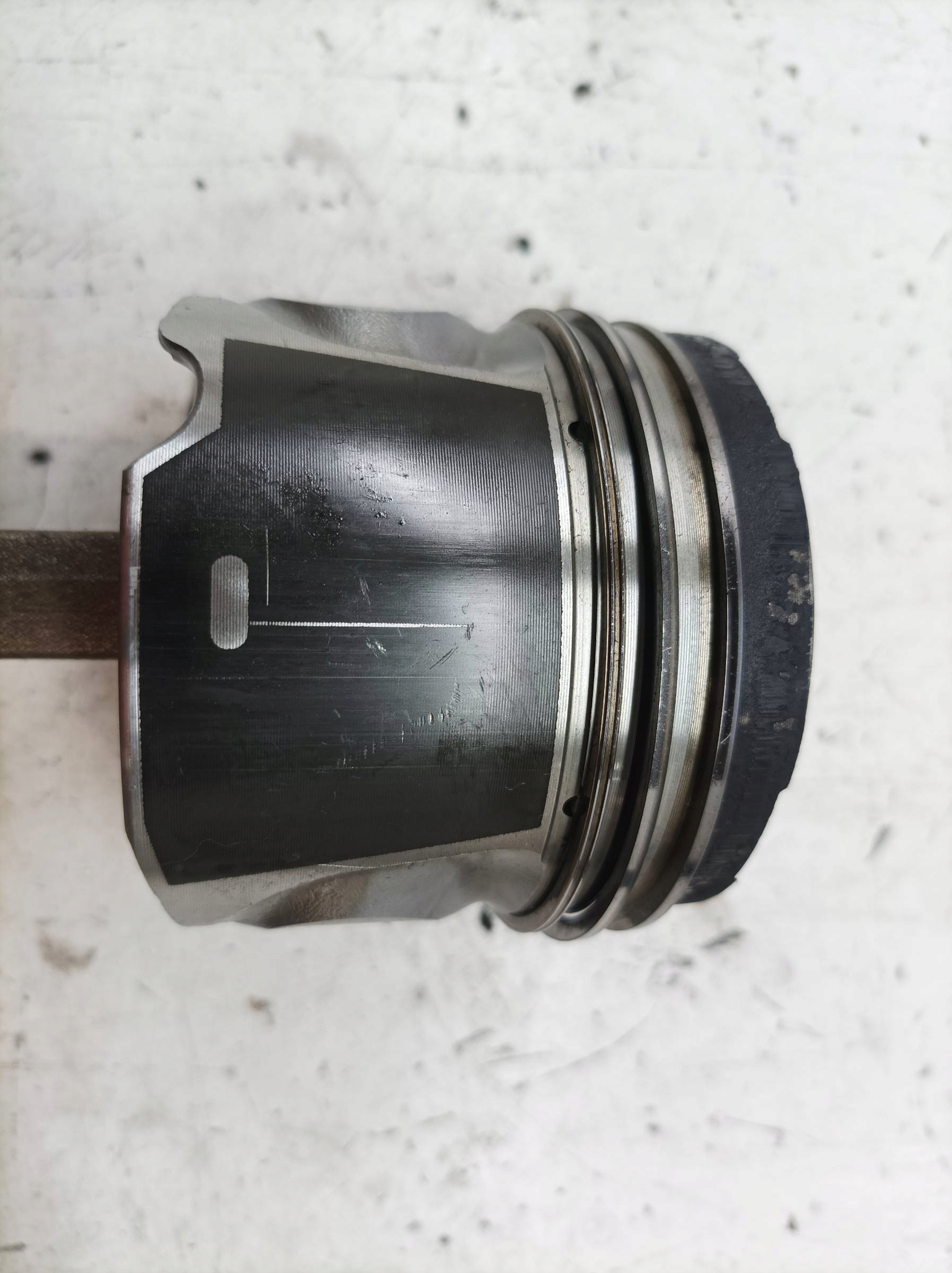 piston connecting rod 81L123 2.4 D Volvo XC 70 III (2007- )