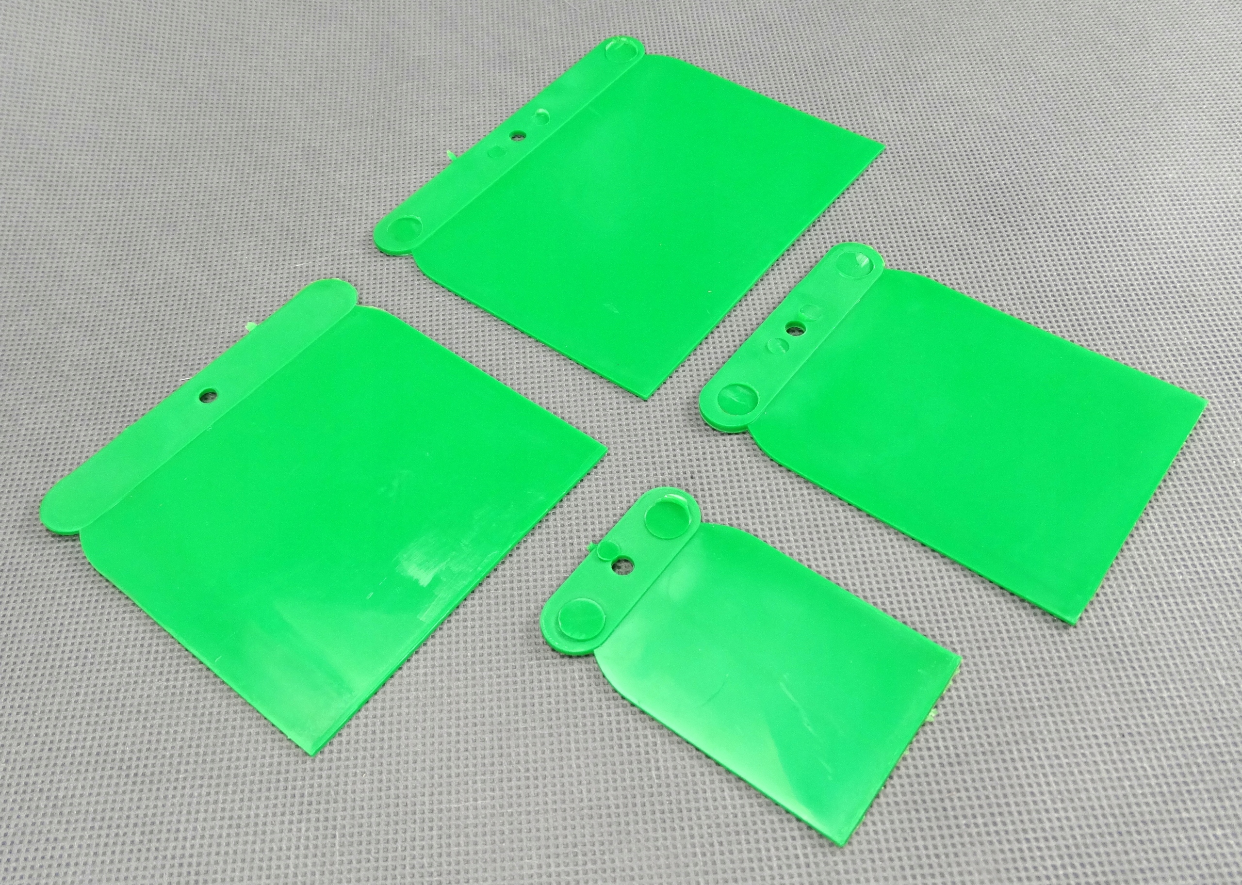 BOLL ZESTAW SPACHELEK PLASTIKOWYCH / KOMPLET 4 SZTUKI Marka Boll