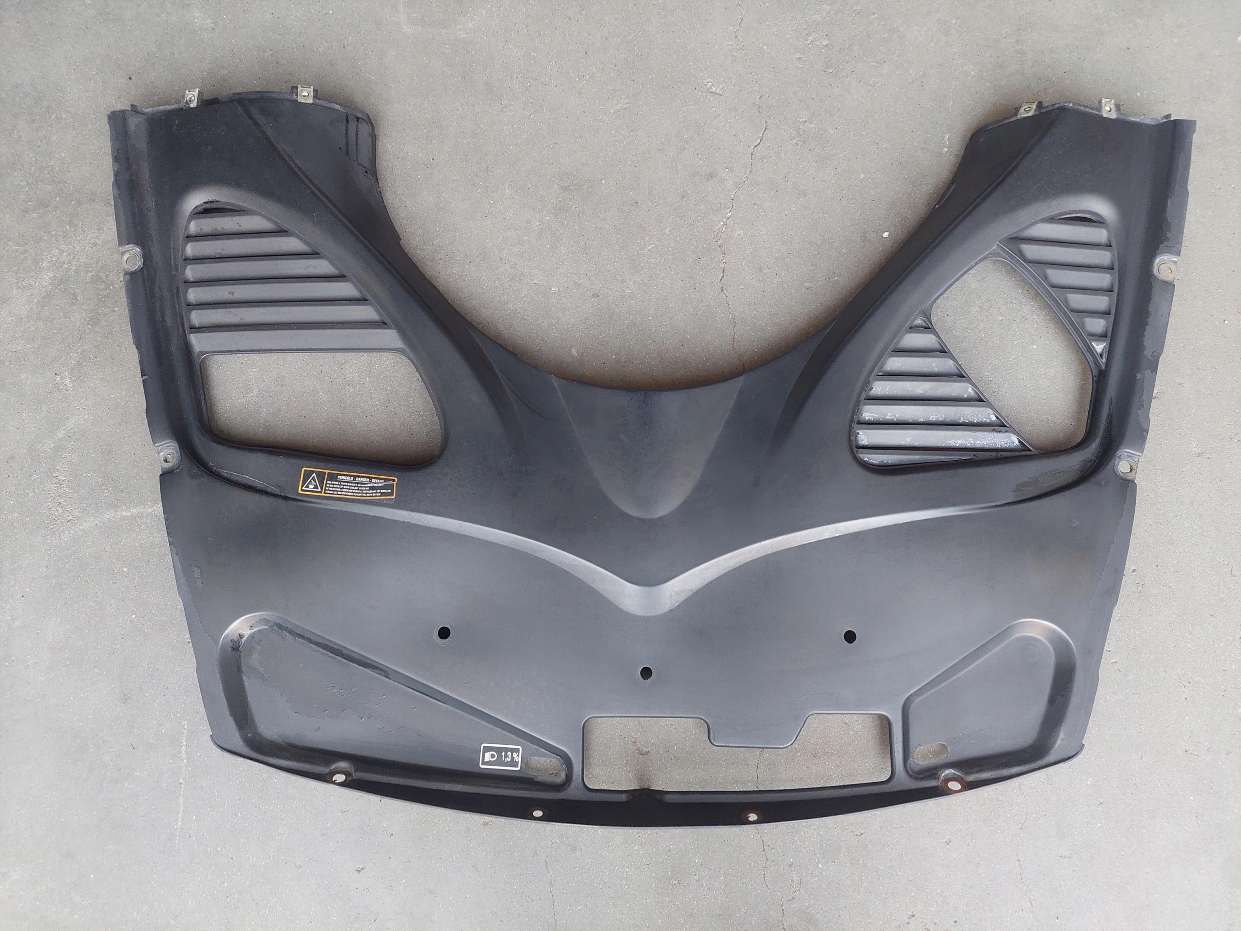 OSLONA PASA SILNIKA 067065000 MASERATI QUATTROPORTE V 4.2 V8