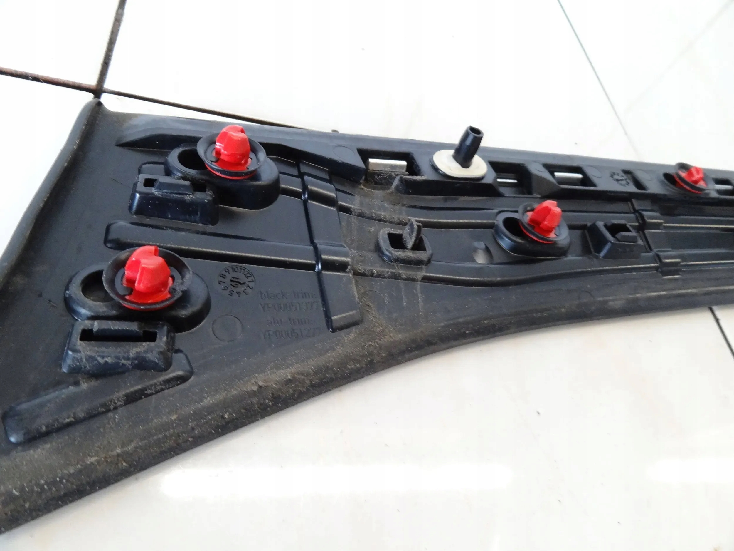 opel oe YP00051177 молдинг крыла