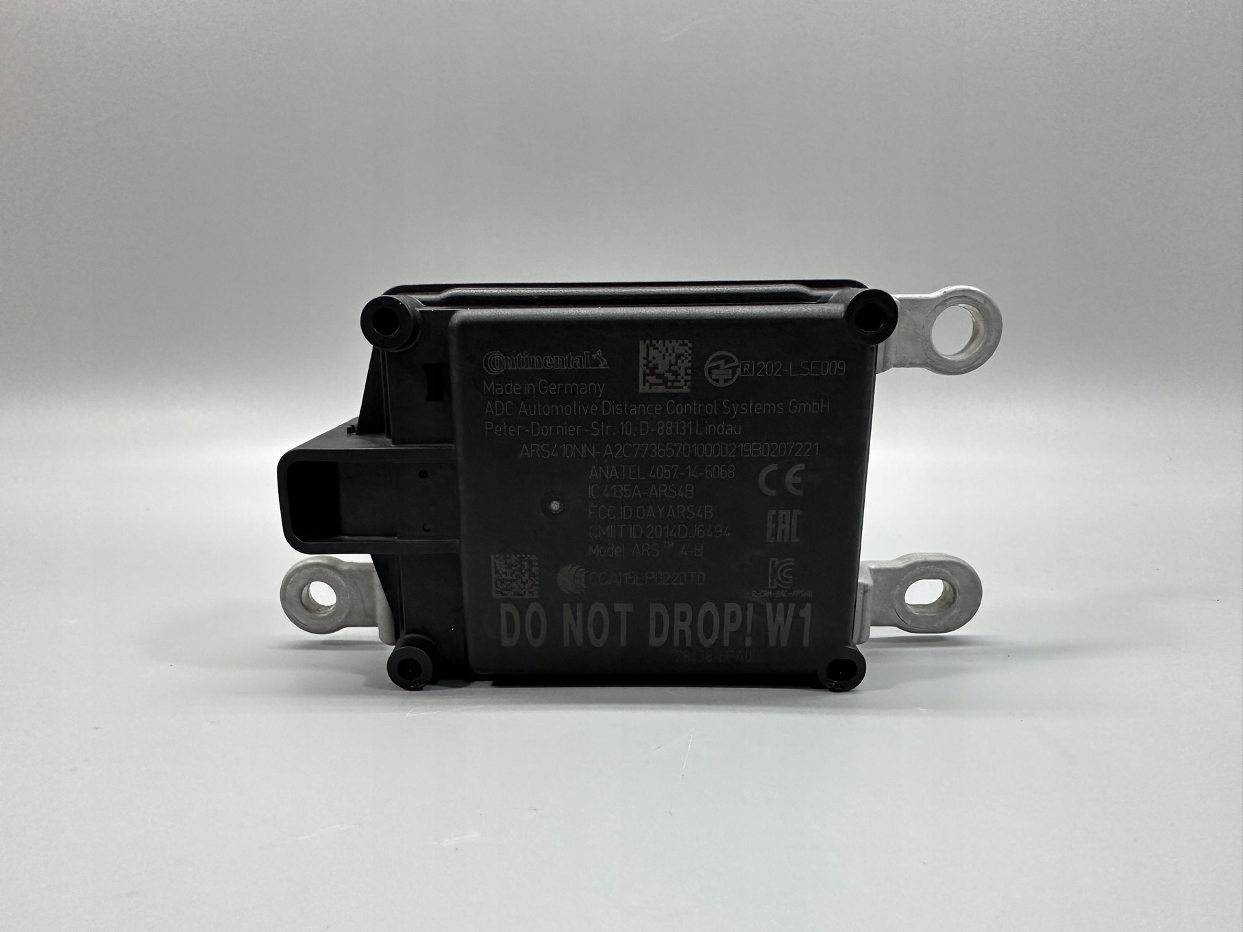 28438-6PA0B - NISSAN Juke II F16 радар ACC передний 284386PA0B