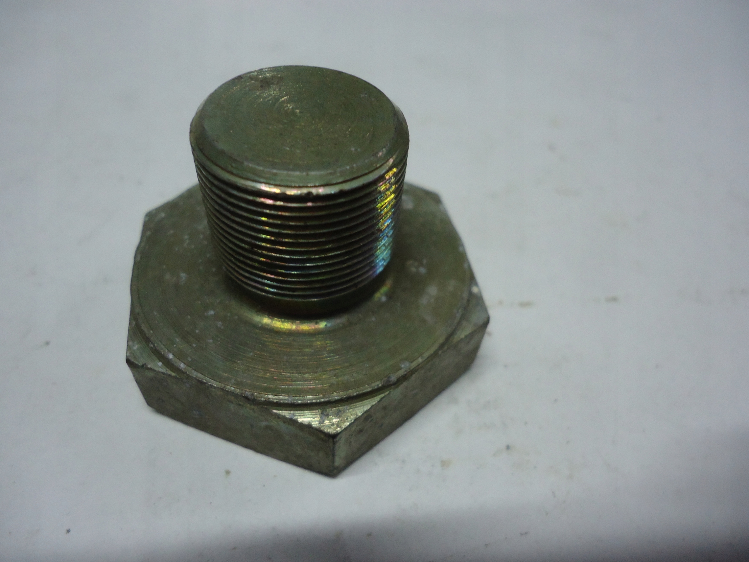 ŚRUBA KOŁA PASOWEGO POLONEZ - ORYGINAŁ-4376199 Numer katalogowy części 4351772