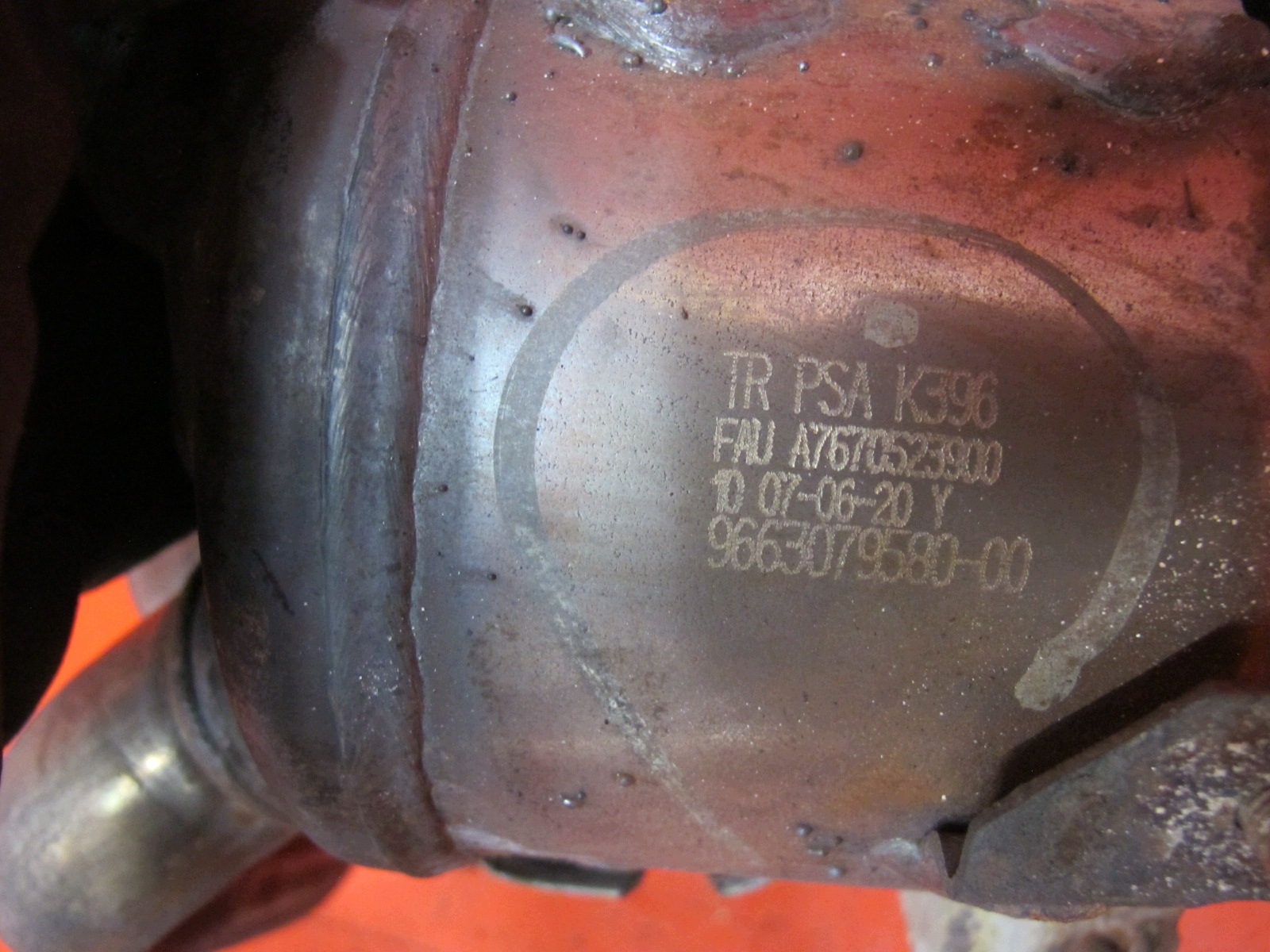 CITROEN C4 PICASSO and UA 2.0 16V RFJ catalyst header pipe K396 9663079580