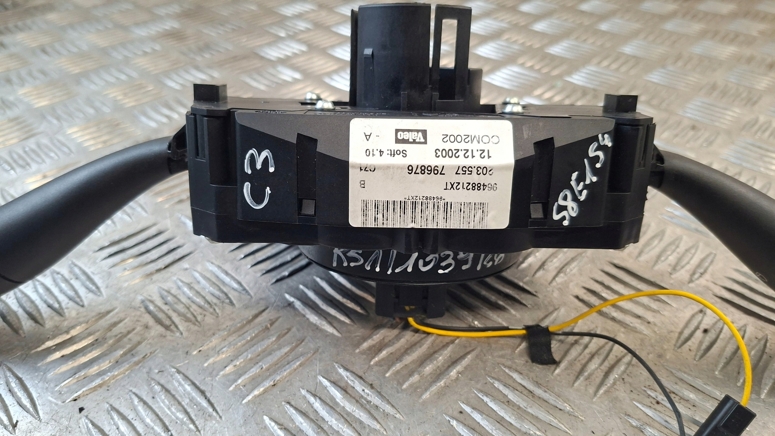 steering wheel levers and controls CITROEN C3 1.4