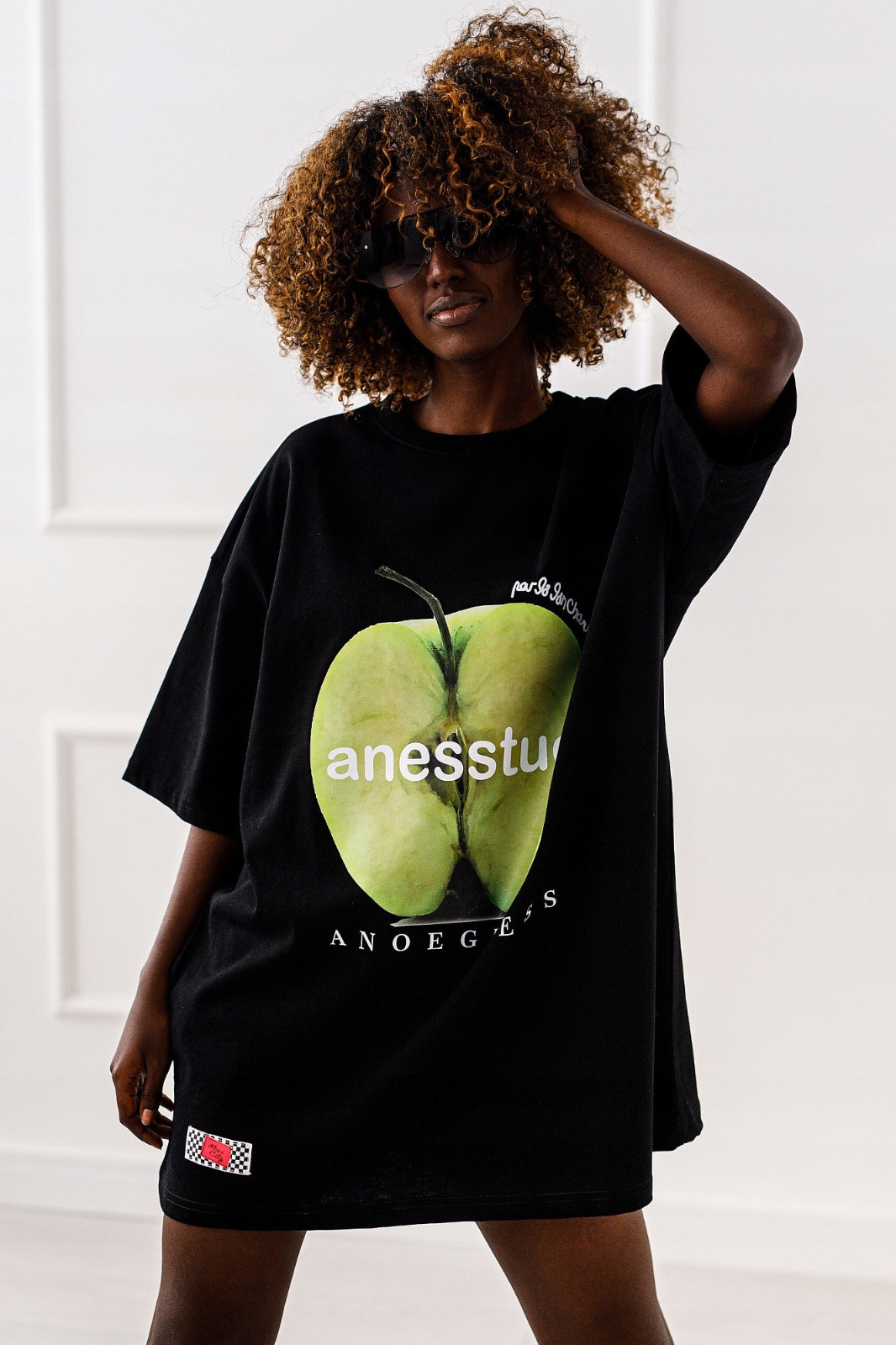 Miss City tričko oversize Anesstud černé velikost univerzální velké