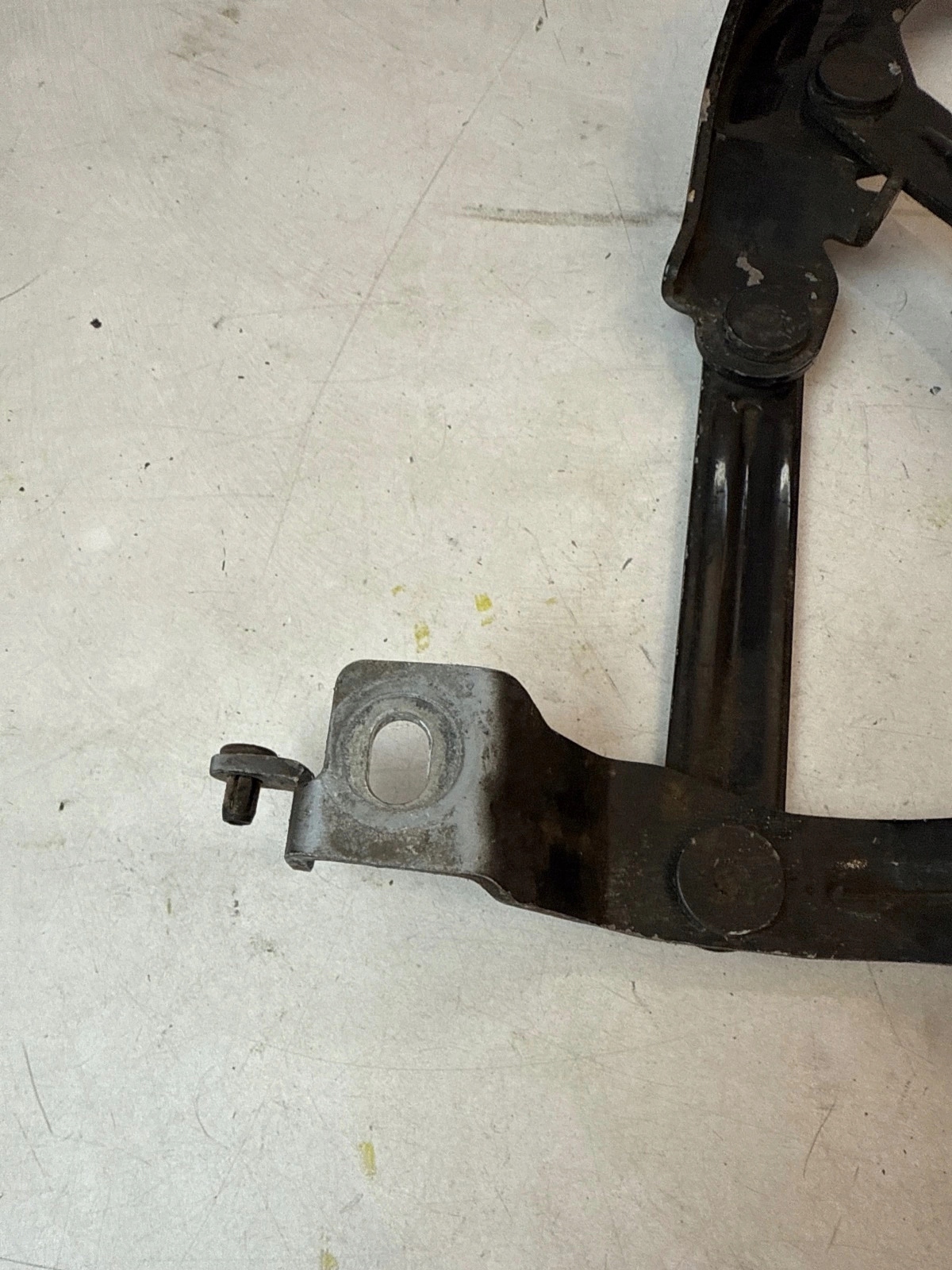 hinge bonnets front front left Audi TT and 8N