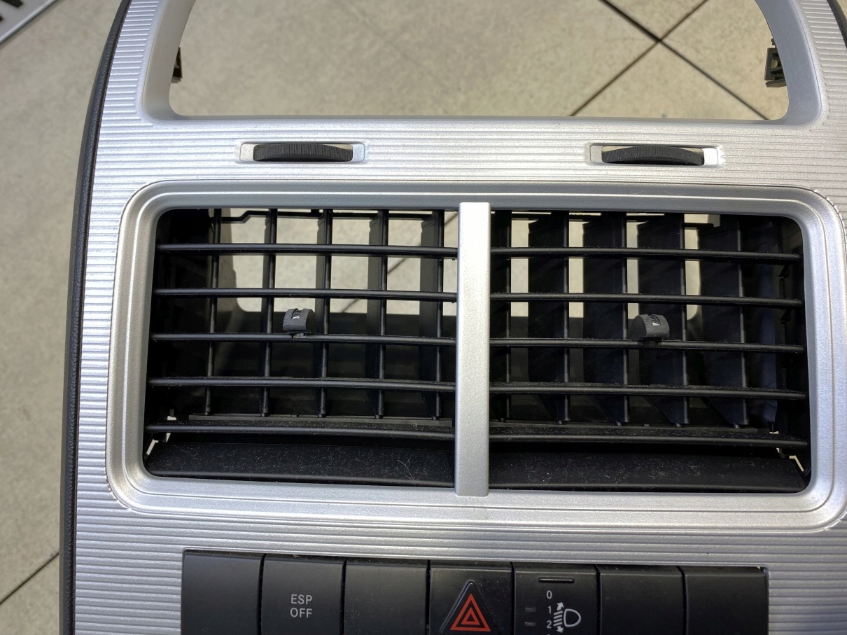 PANEL klími klimatizaci DODGE JOURNEY a P55111895AE