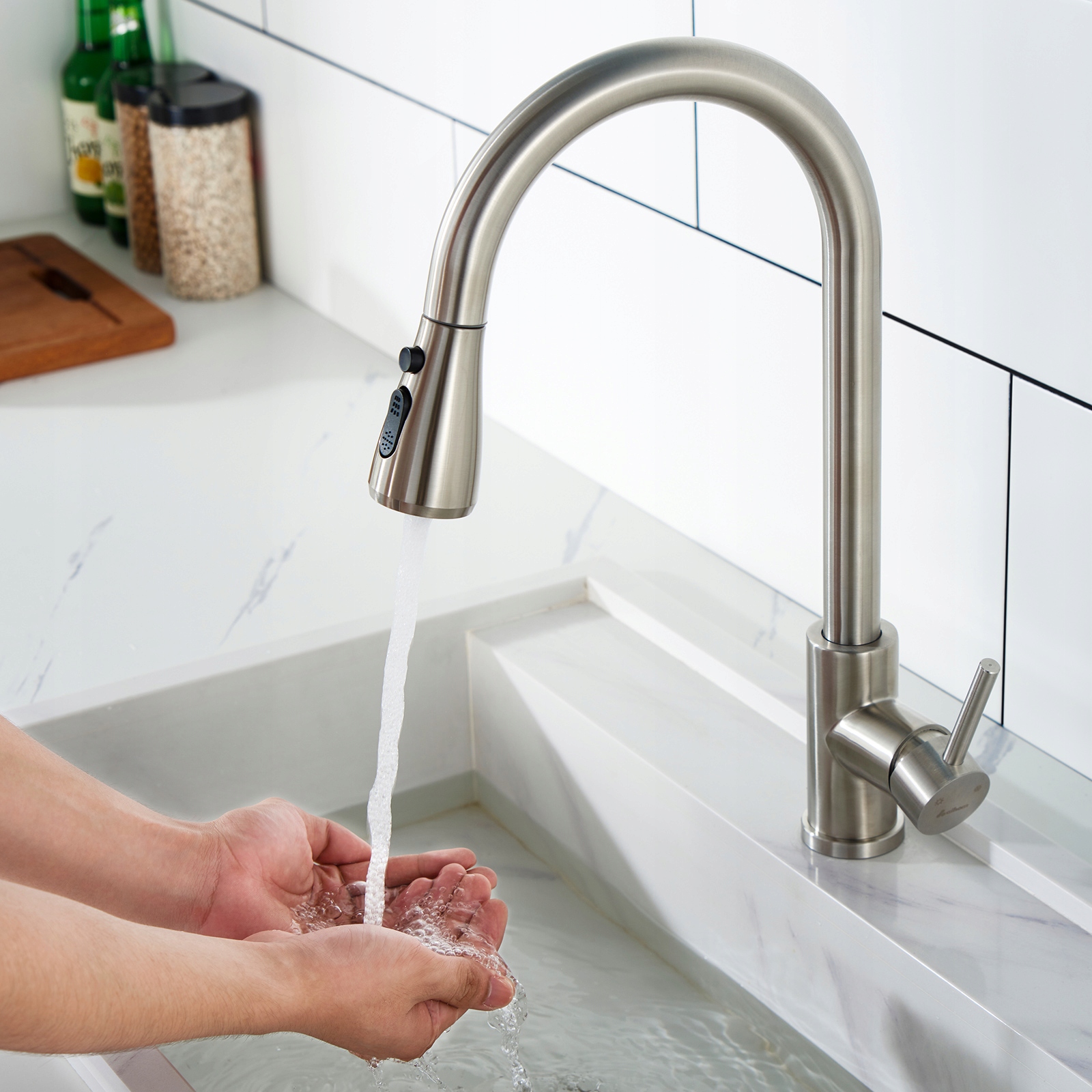 Stojanková kuchynská batéria Aihom Faucet strieborná