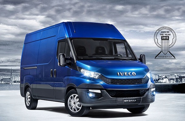 HALOGEN PRZECIWMGIELNA Z ŻARÓWKĄ IVECO DAILY 2014- Strona zabudowy lewe + prawe